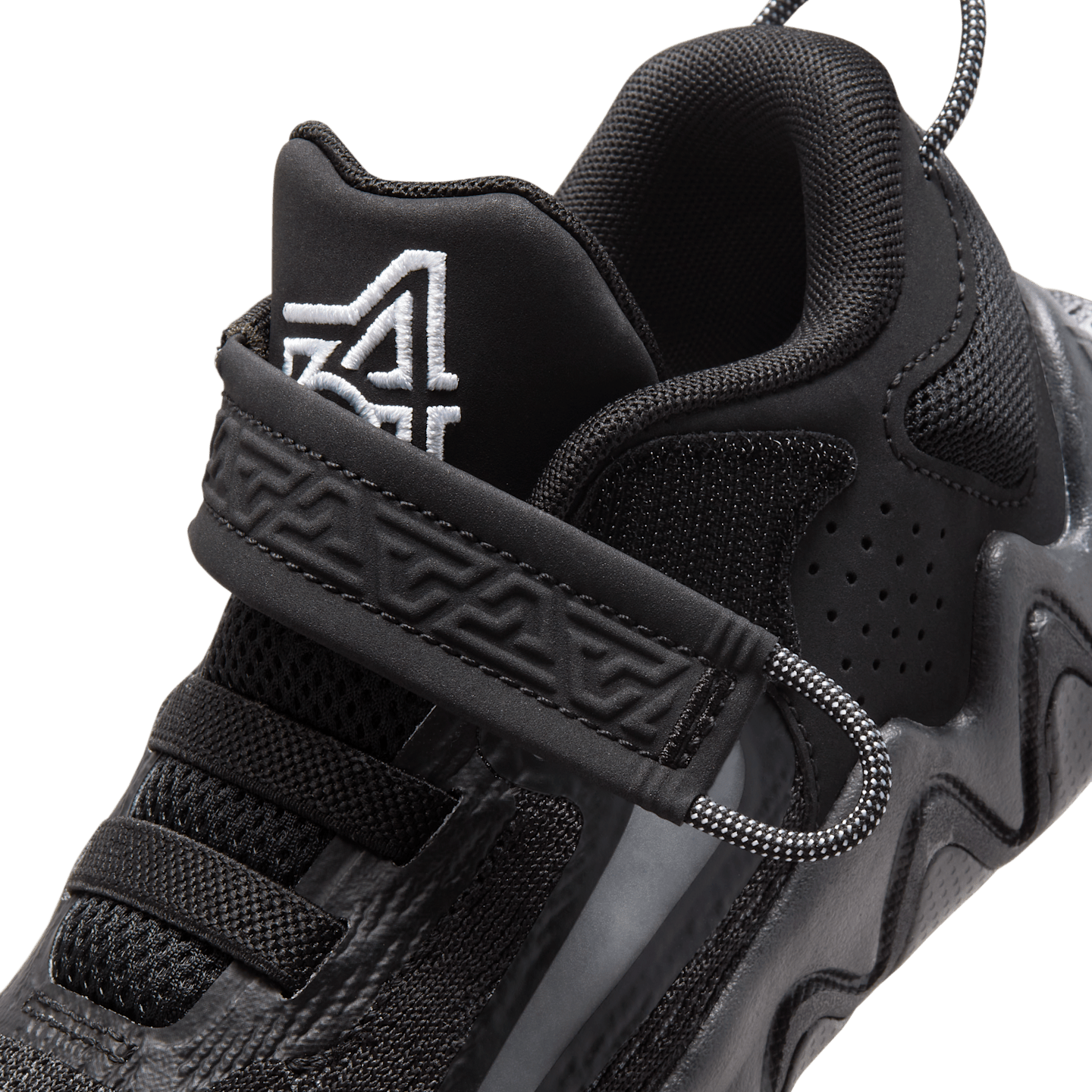 Детские кроссовки Nike Giannis Immortality 2 Little Kids' Shoes — фото 9
