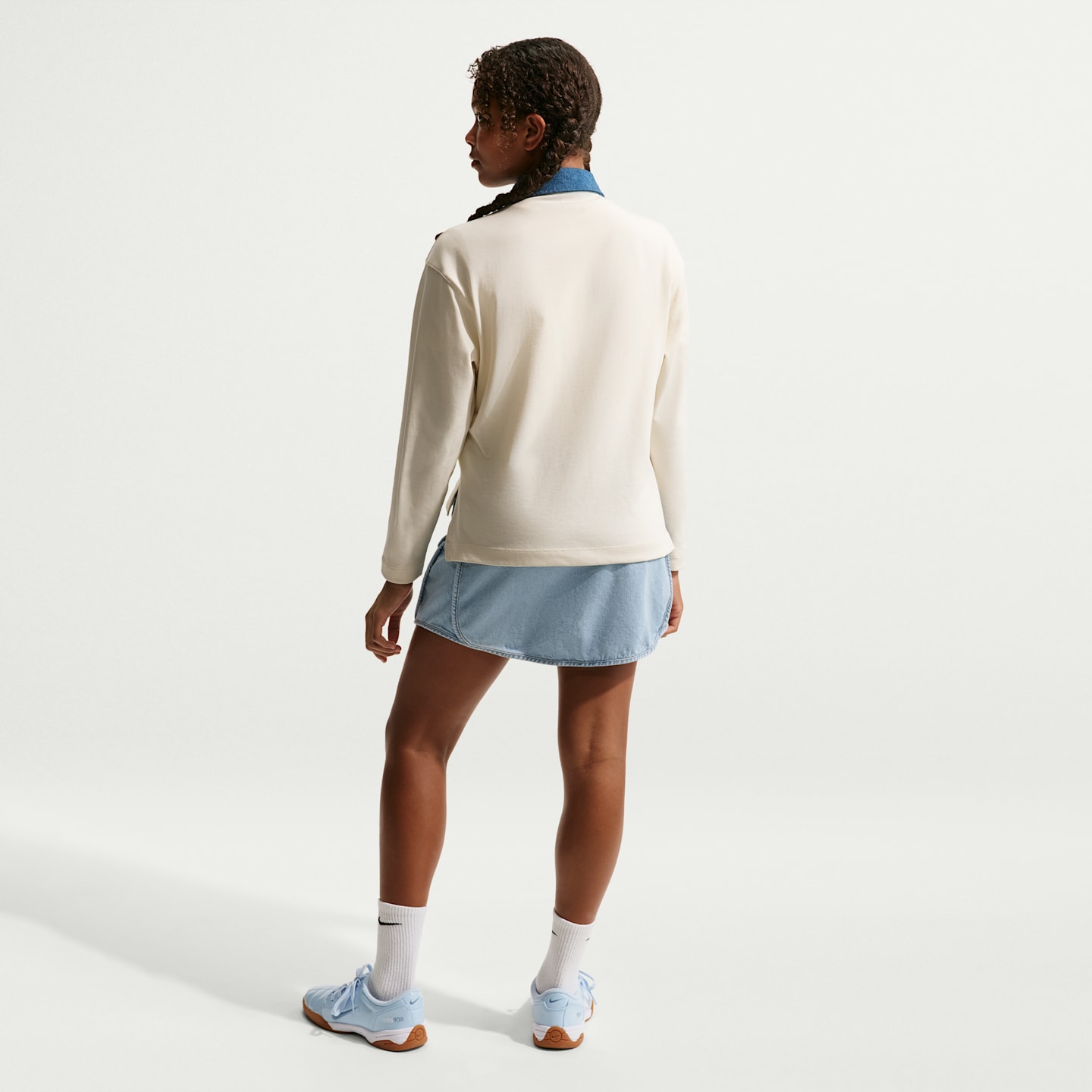 Детские юбки Nike Sportswear Collection Big Kids' (Girls') Denim Skirt — фото 5