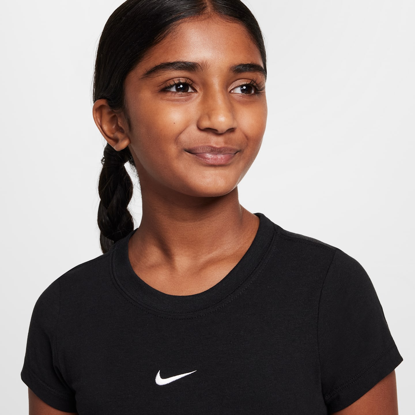 Детские футболки Nike Sportswear Big Kids' (Girls') Cropped T-Shirt — фото 3