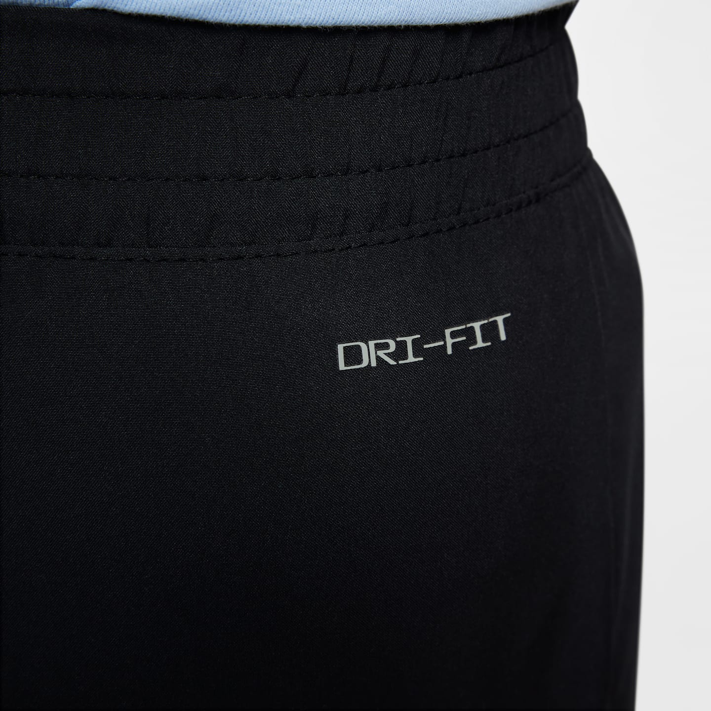 Детские шорты Nike Little Kids' Dri-FIT One Woven Shorts — фото 5
