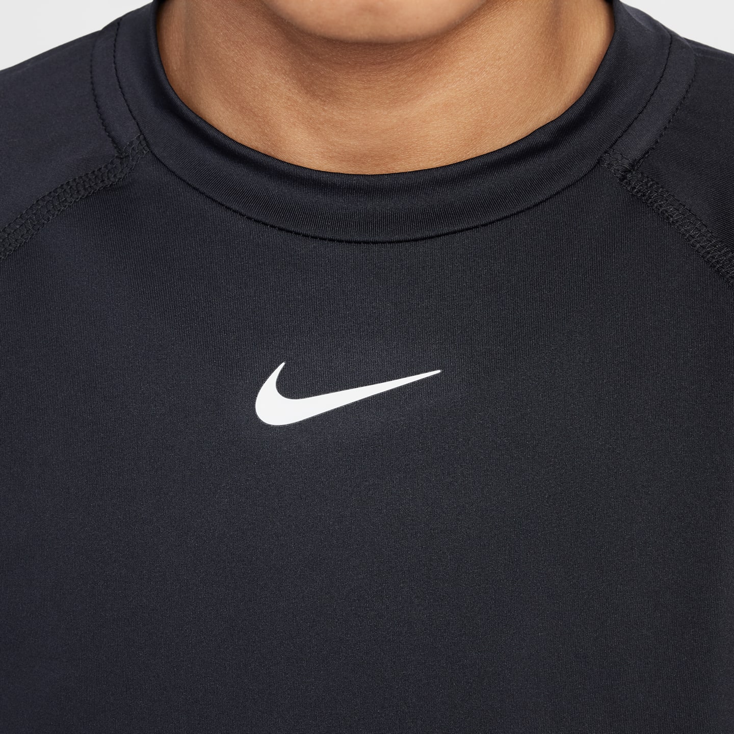 Детские топы Nike Pro Big Kids' (Boys') Dri-FIT Long-Sleeve Top — фото 4
