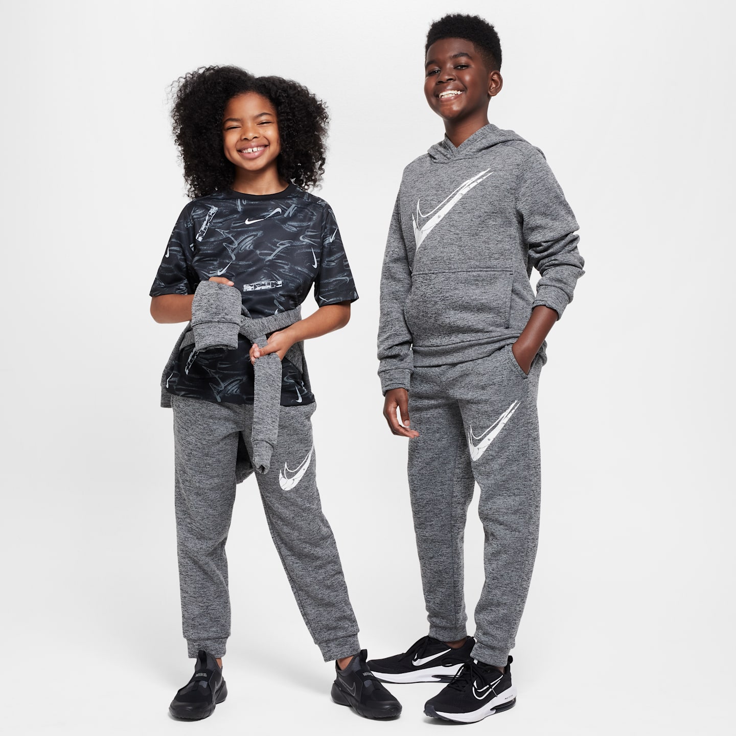Детские брюки Nike Multi Stain Repel Big Kids' Therma-FIT Joggers — фото 7