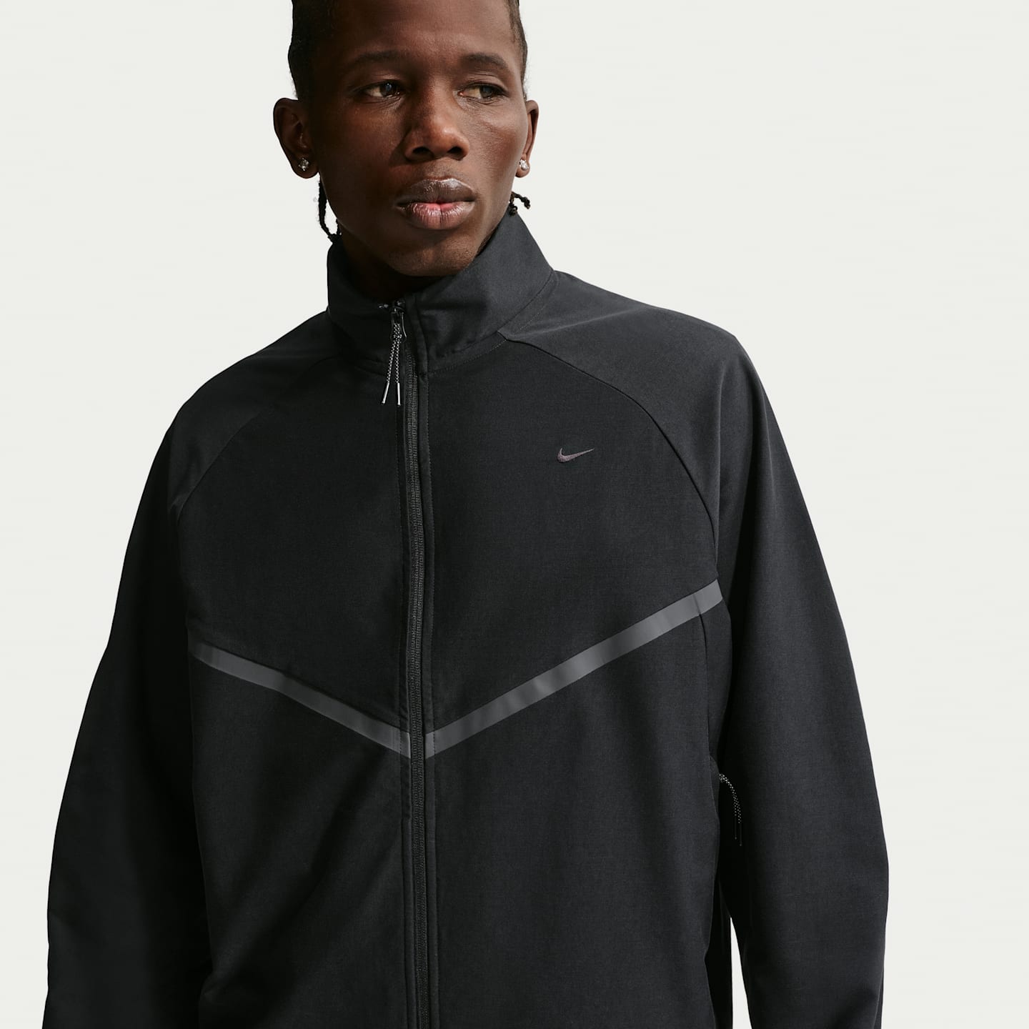 Мужские куртки Nike Sportswear Tech Men's Dri-FIT Shori Knit Track Jacket — фото 1