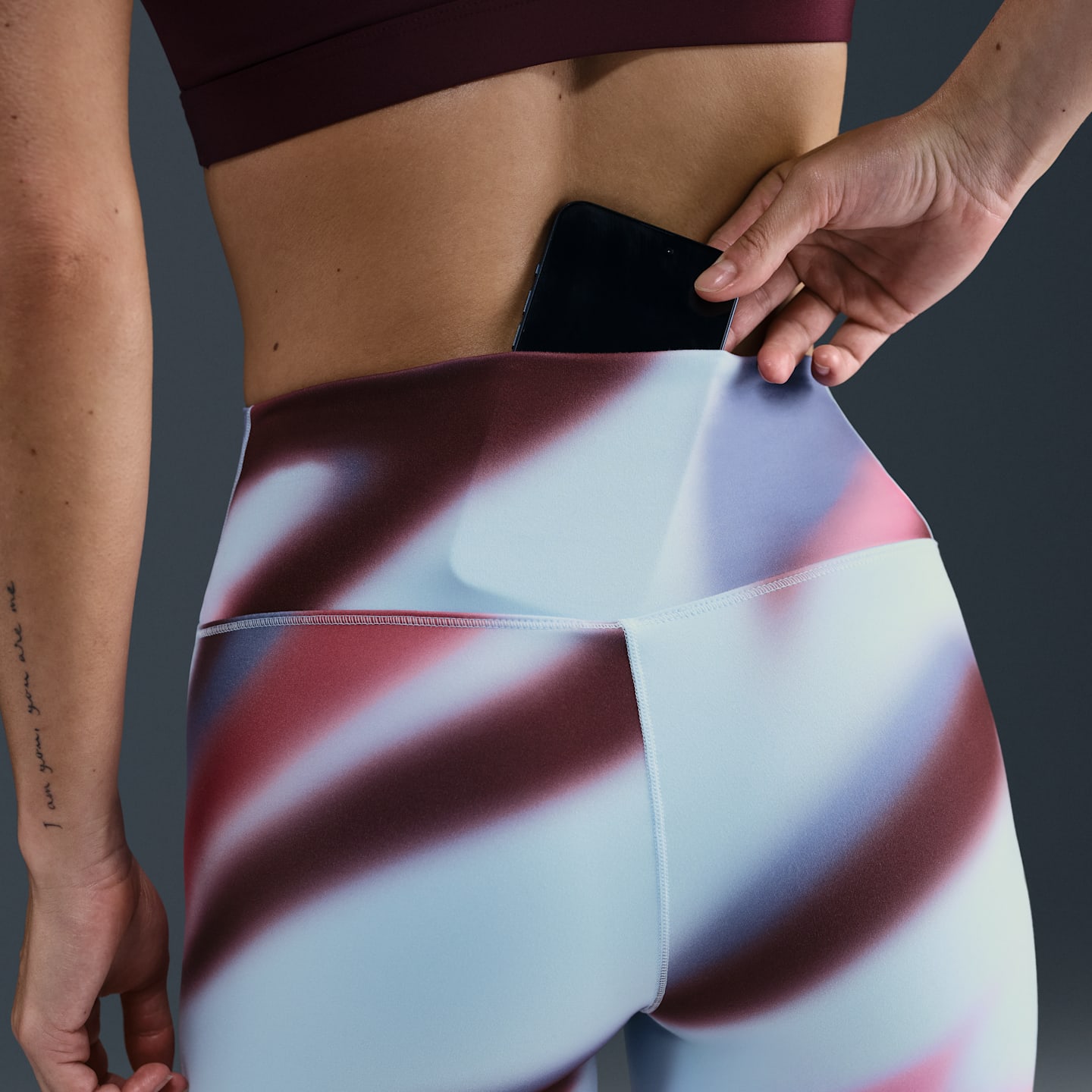 Женские леггинсы Nike One Women's Dri-FIT High-Waisted 7/8 Leggings — фото 6