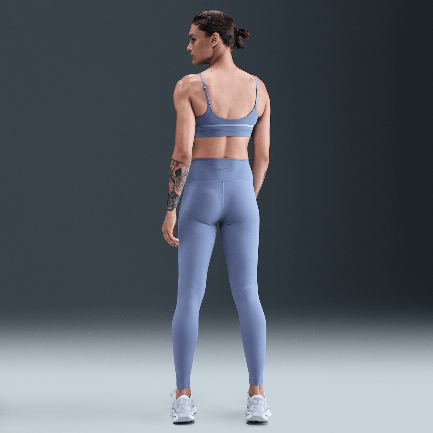 Спортивное бра One, уплотнённая чашка, лёгкая поддержка — Nike — фото 5
