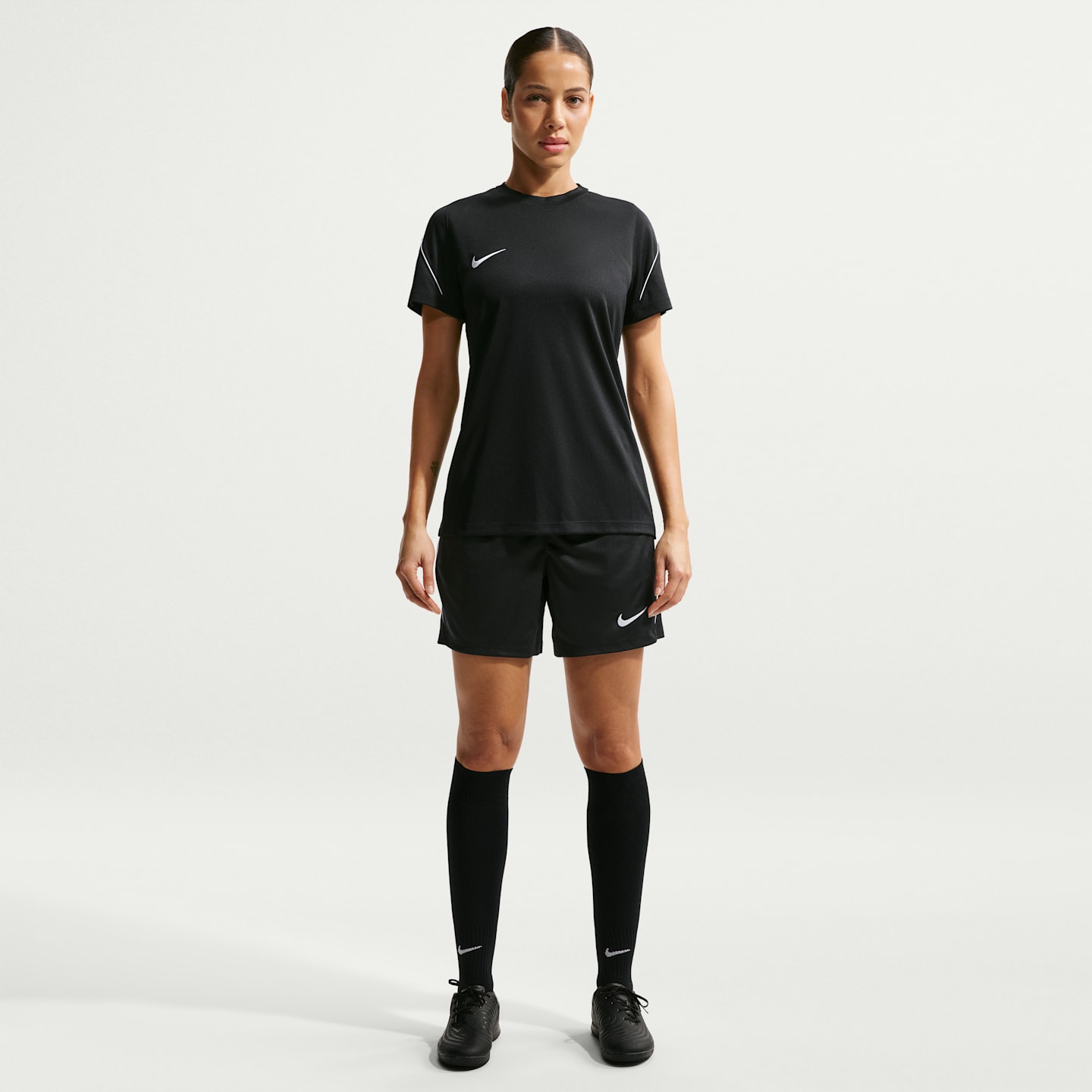 Женские шорты Nike Strike Women's Dri-FIT Soccer Knit Shorts — фото 1