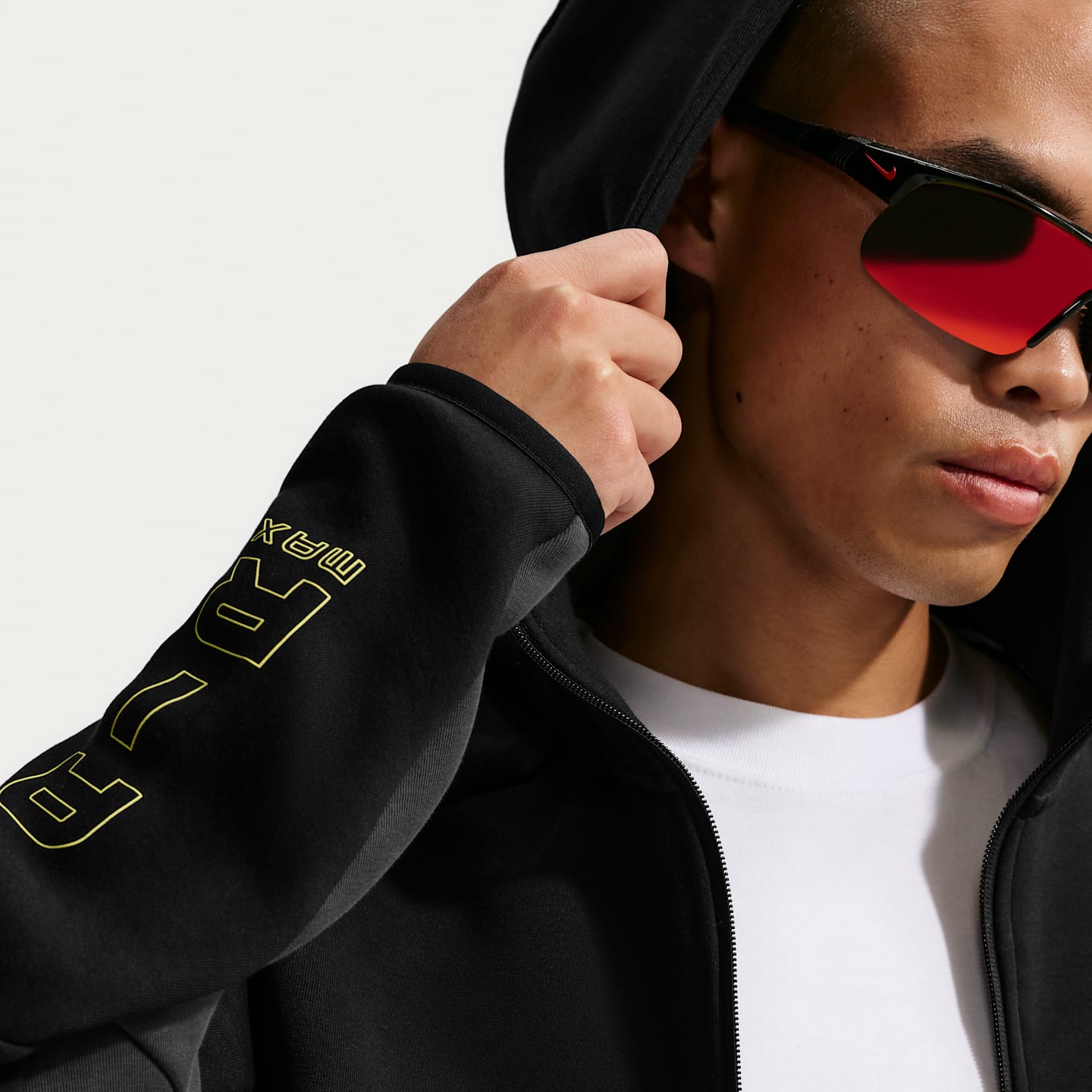 Мужские куртки Nike Tech Men's Fleece Full-Zip Windrunner Jacket — фото 6