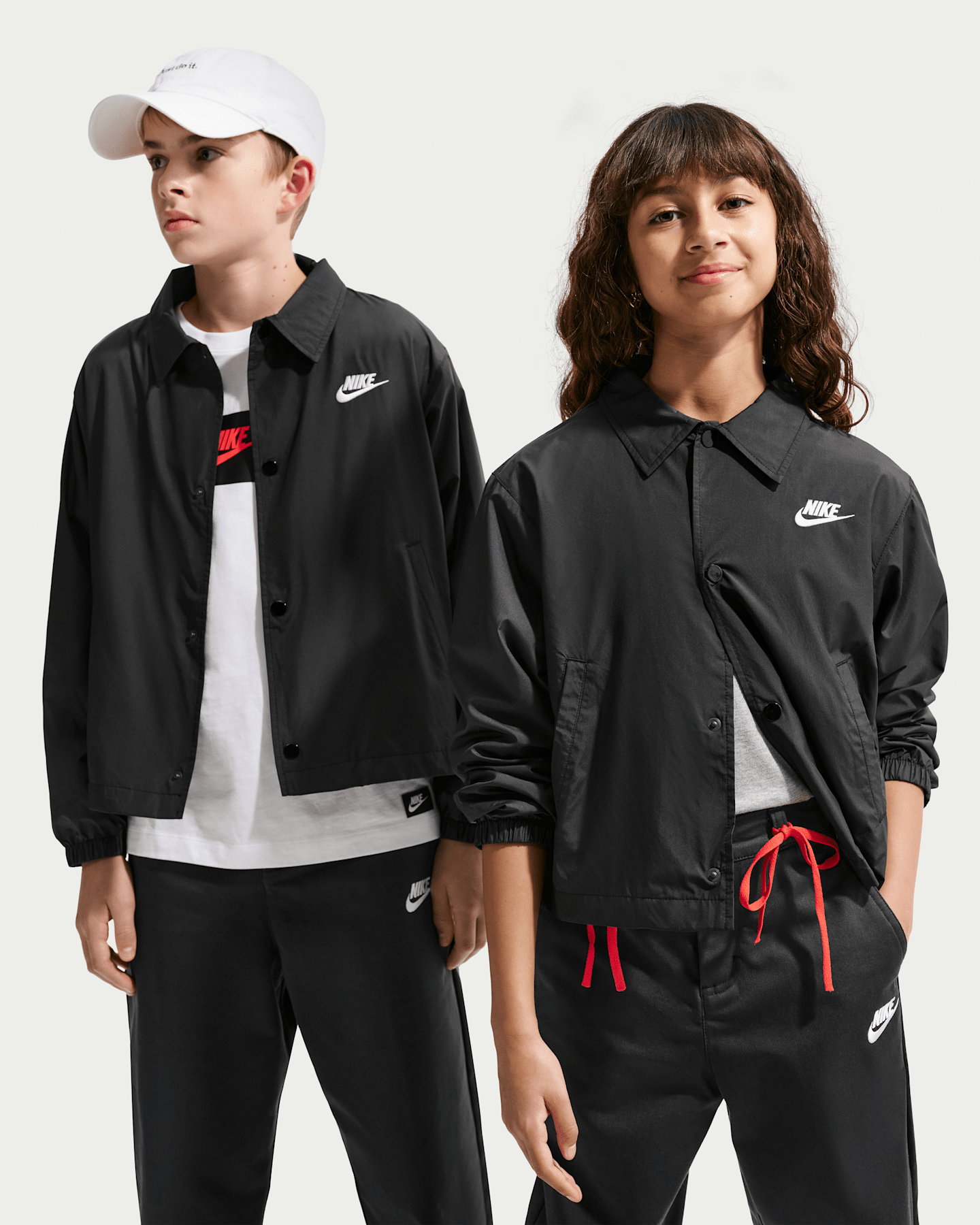 Детские куртки Nike Sportswear Club Big Kids' Repel Coaches' Jacket — фото 8