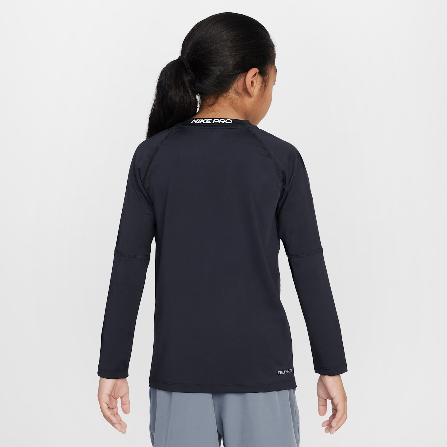 Детские топы Nike Pro Big Kids' (Boys') Dri-FIT Long-Sleeve Top — фото 2