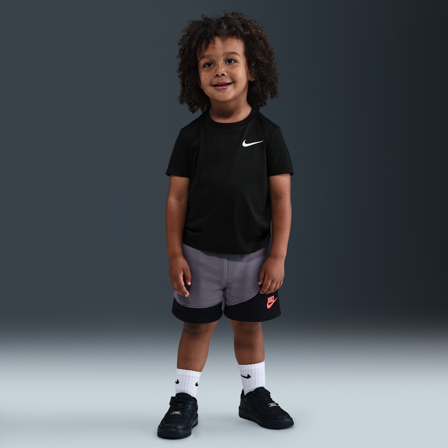 Детские футболки Nike Toddler Dri-FIT Legend T-Shirt — фото 4