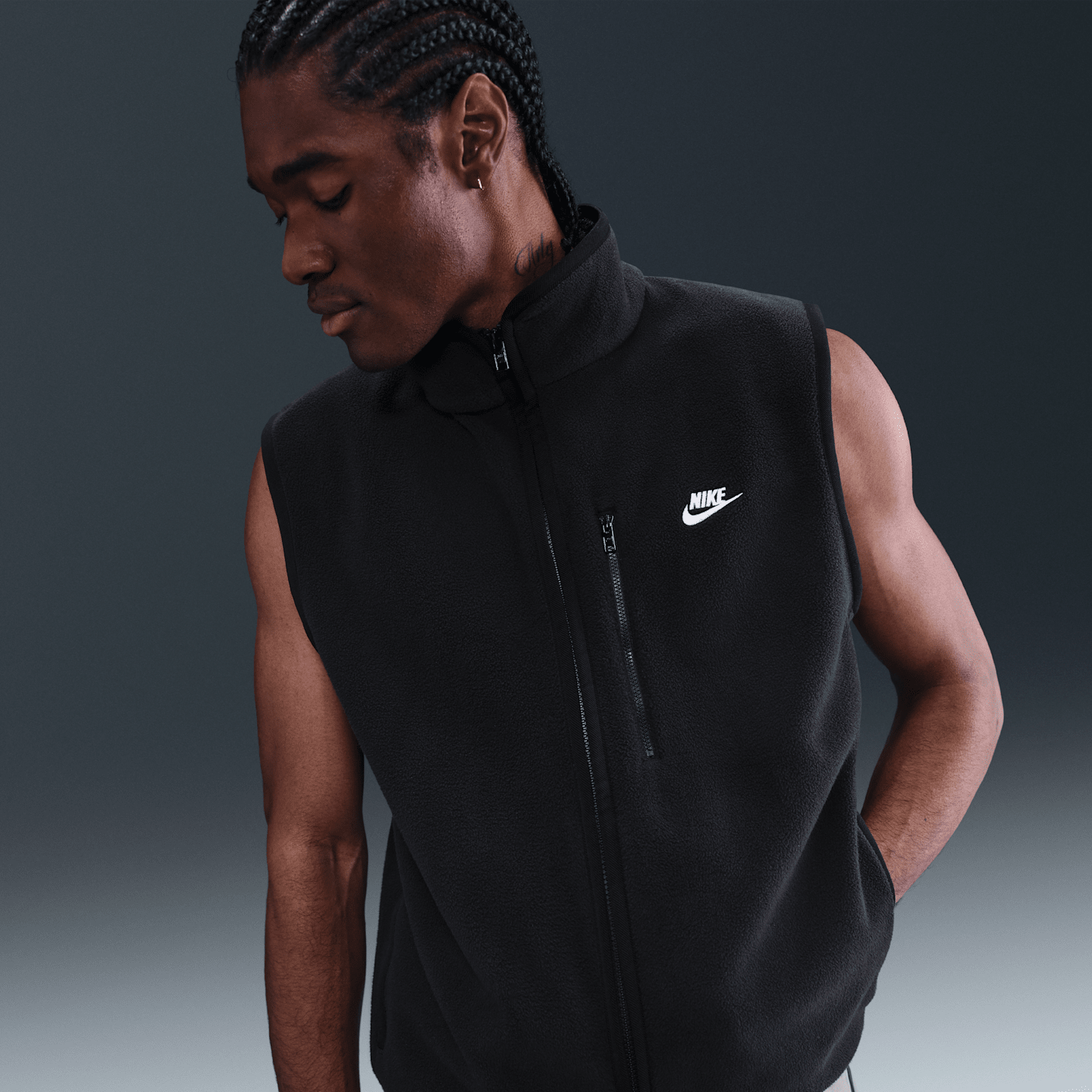 Мужские жилеты Nike Sportswear Club Men's Winterized Vest — фото 1