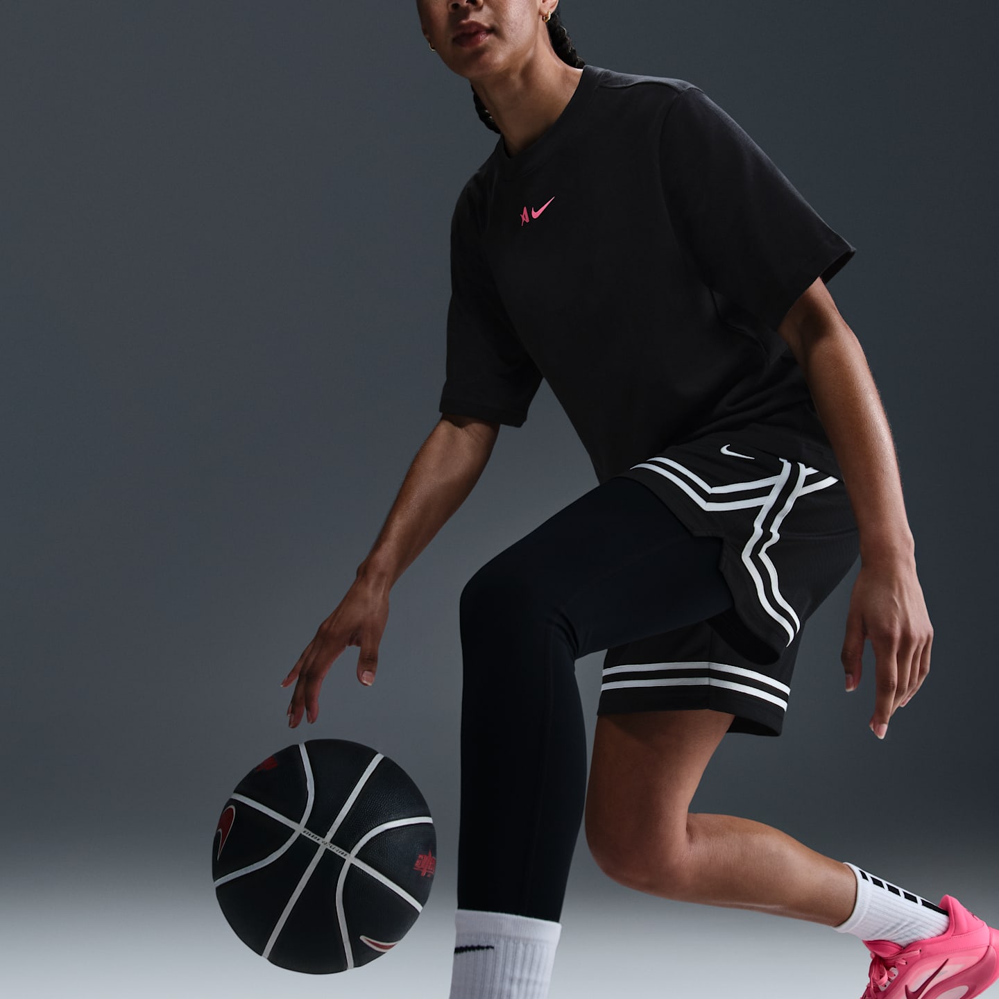 Женские леггинсы Nike A'ja Wilson Women's A'symmetric Mid-Rise Single-Leg Basketball Leggings — фото 5