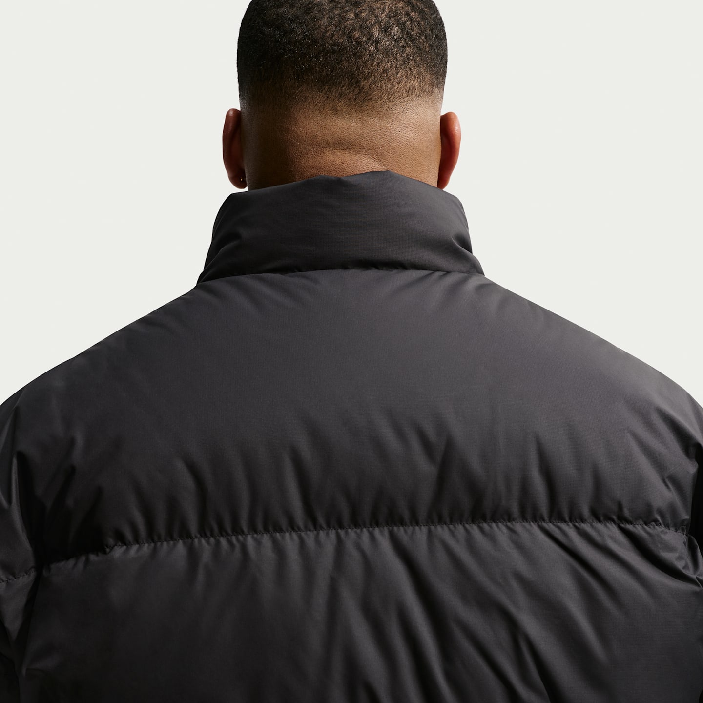 Nike Sportswear Club Men's Therma-FIT Down Puffer Jacket — фото 7