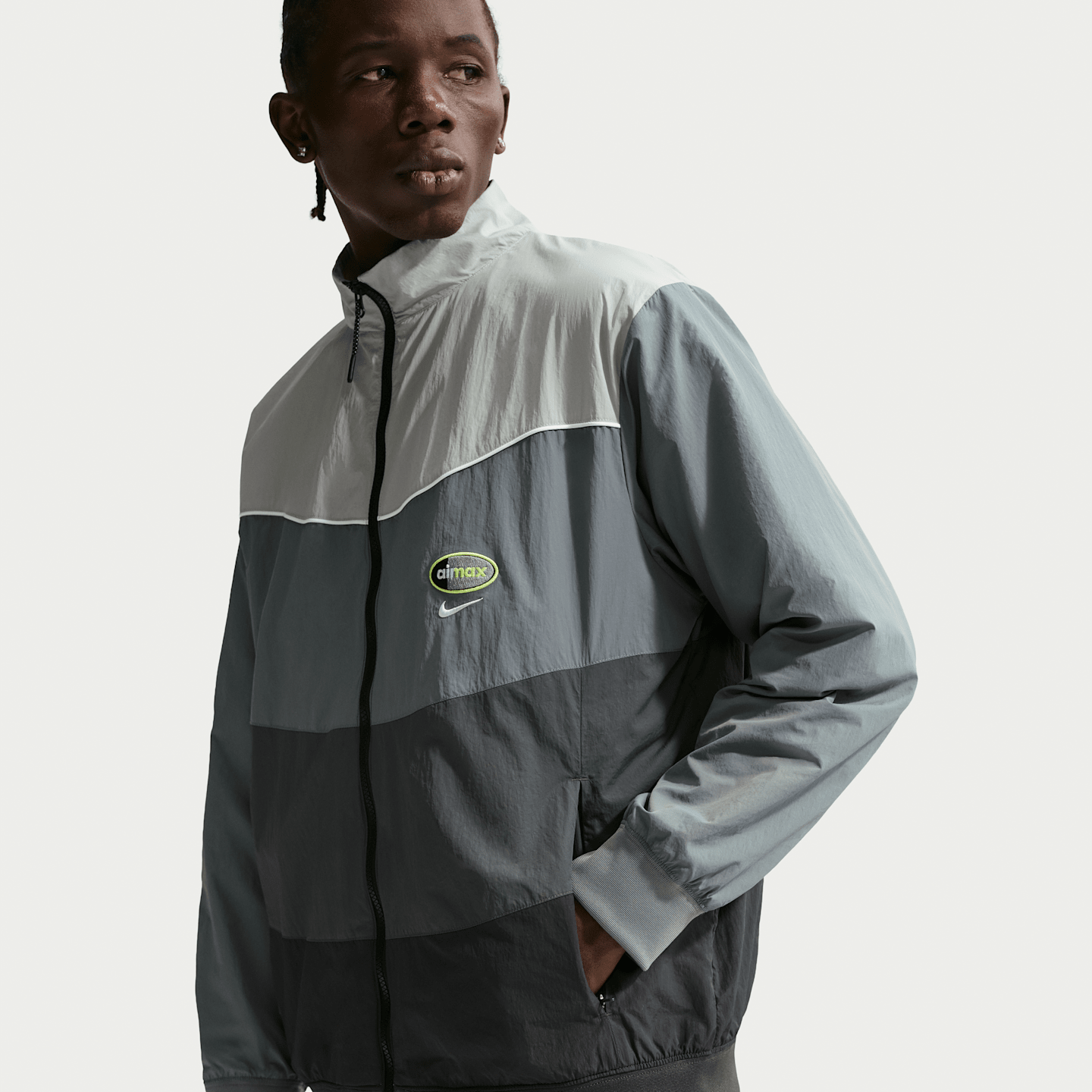 Мужские куртки Nike Sportswear Men's Woven Jacket — фото 3