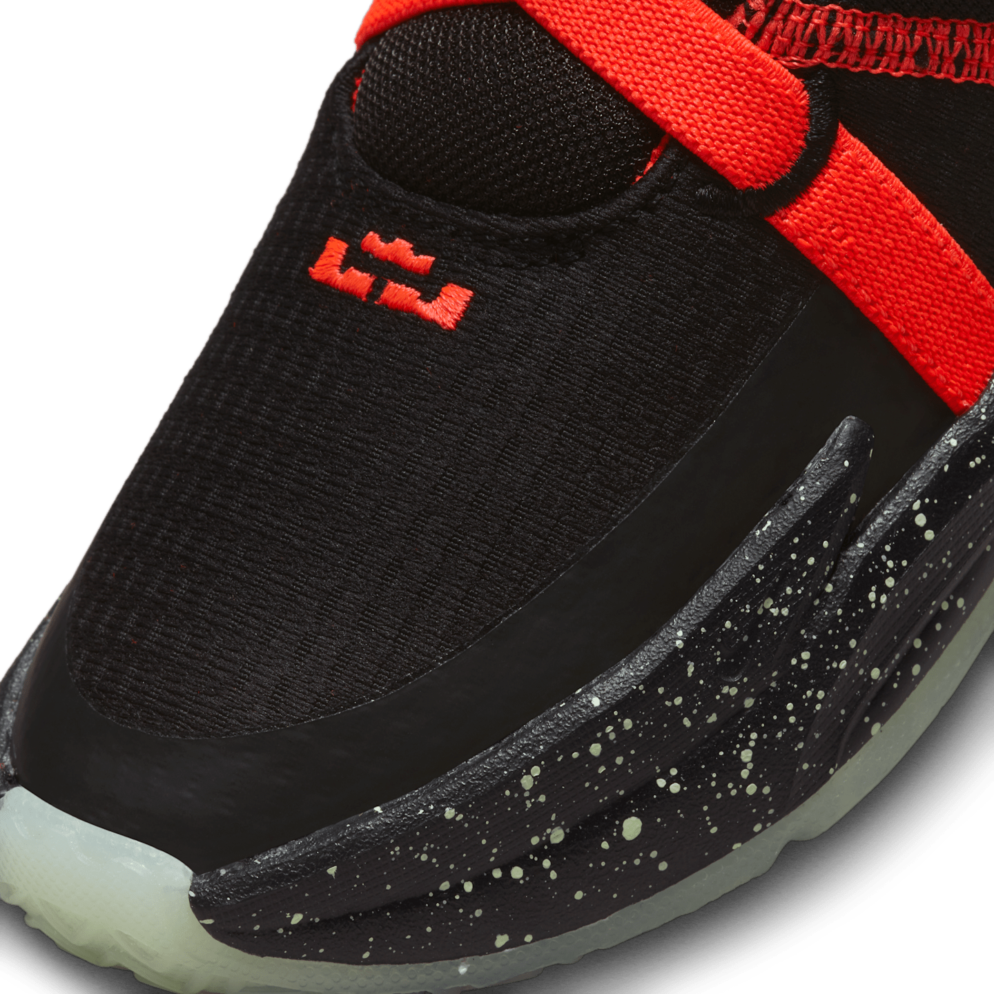 Детские кроссовки Nike LeBron Witness 7 Little Kids' Shoes — фото 7
