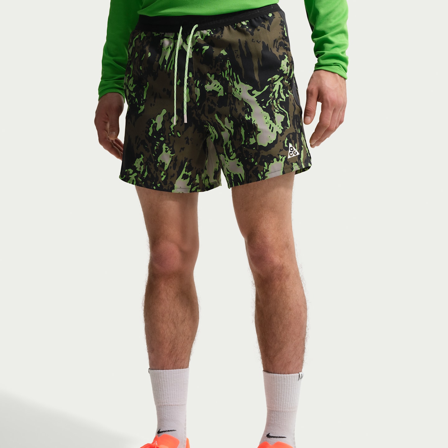 Мужские шорты Nike ACG Men's Dri-FIT 6" Brief-Lined Trail Running Shorts — фото 2