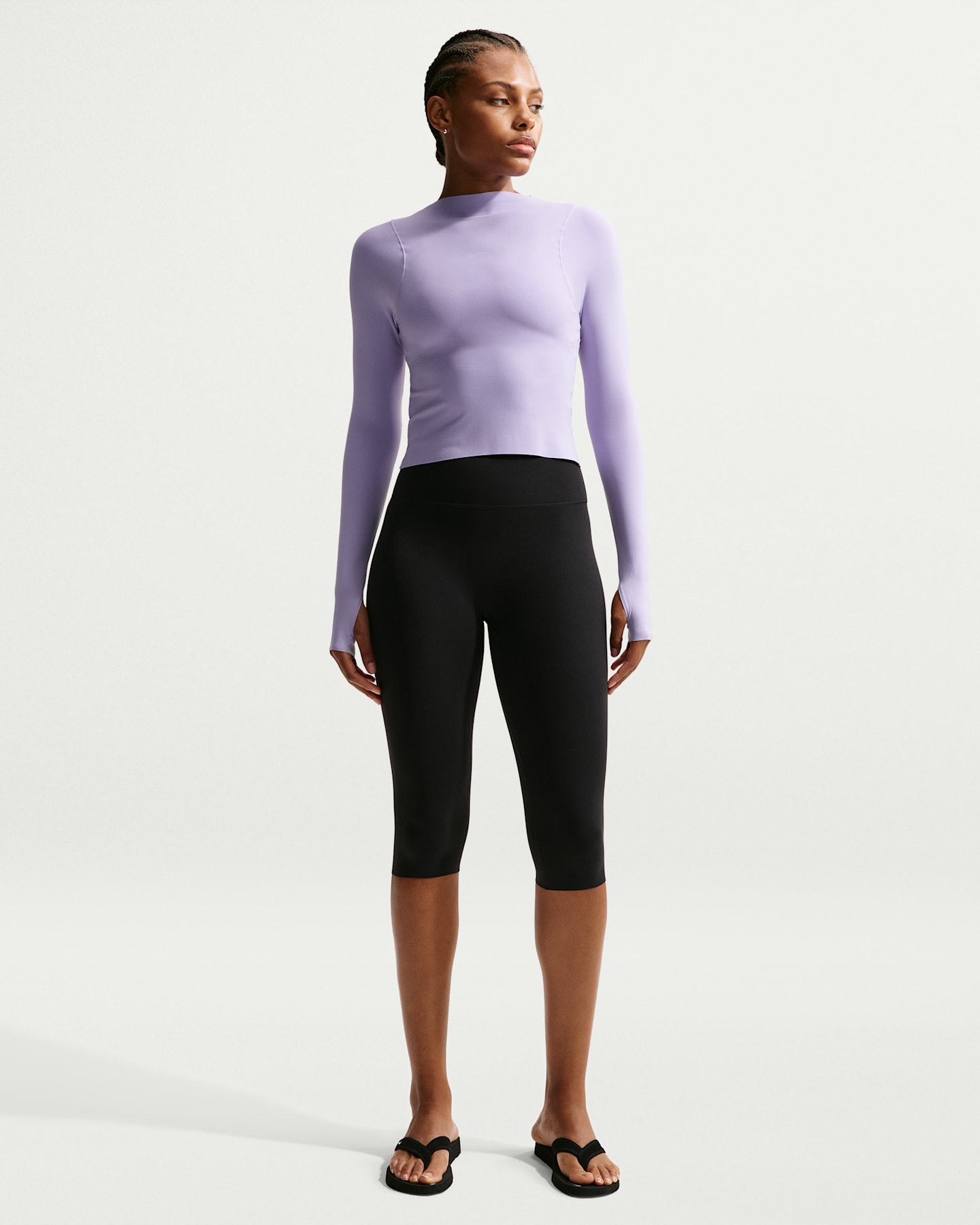 Женские леггинсы Nike Zenvy Women's High-Waisted Capri Leggings — фото 8
