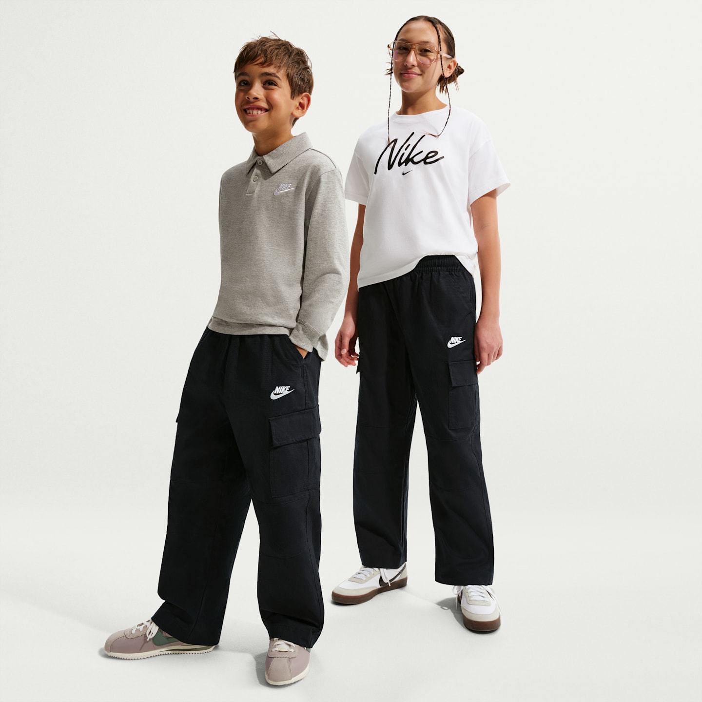 Детские брюки Nike Sportswear Club Big Kids' Woven Cargo Pants — фото 1
