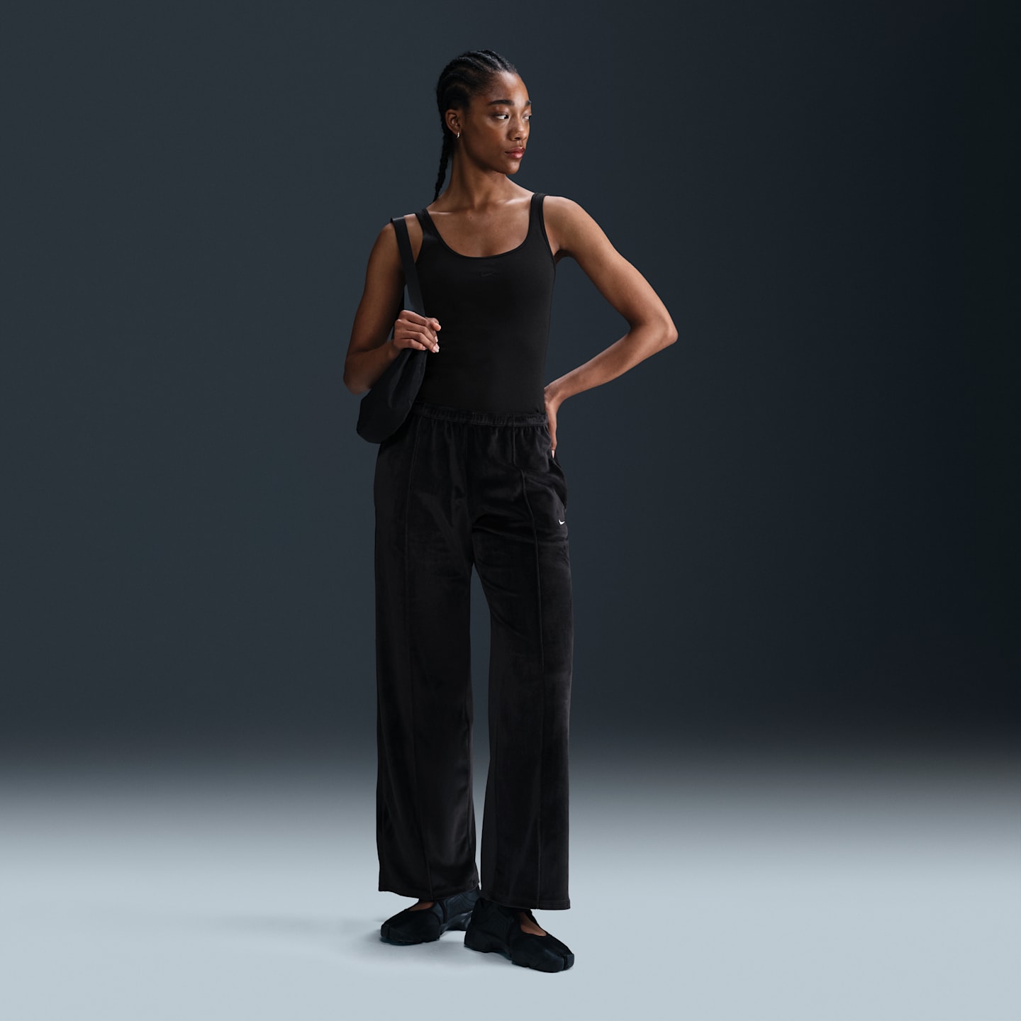 Женские топы Nike Sportswear Chill Knit Women's Tank Top — фото 5