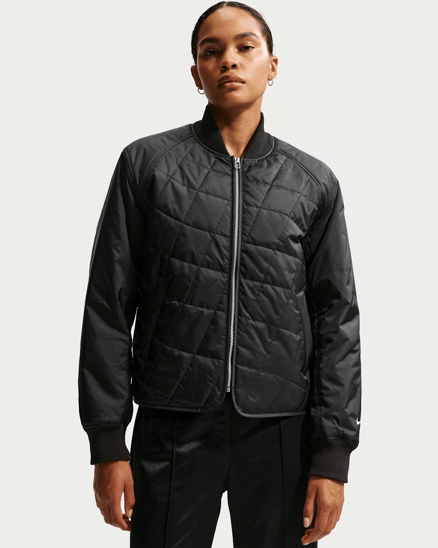 Женские куртки Nike Sportswear Women's Loose Quilted Jacket — фото 6