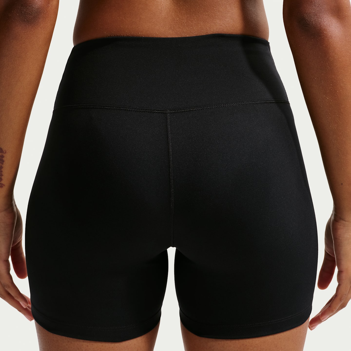 Женские шорты Nike One Women's High-Waisted 5" Biker Shorts — фото 3