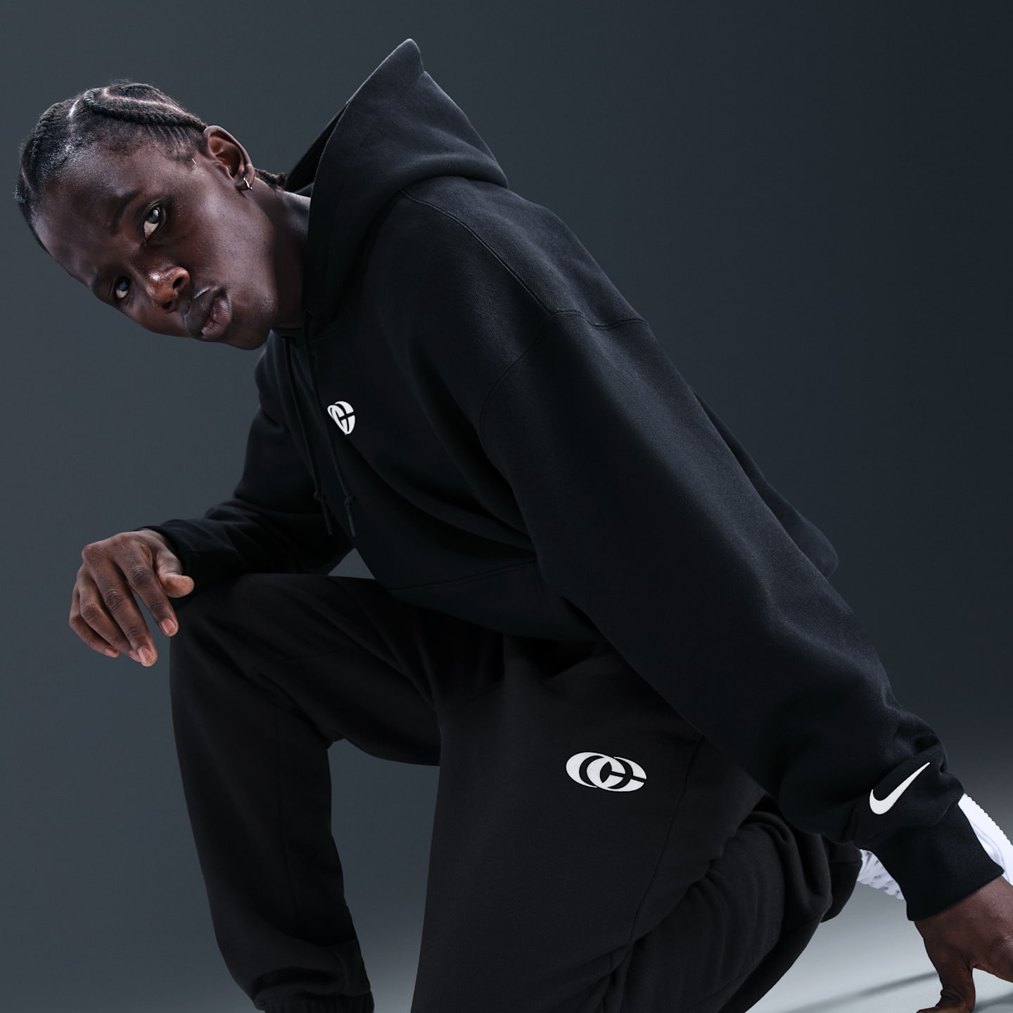 Мужские брюки Nike Caitlin Clark Nike Fleece Cuffed Basketball Pants — фото 4