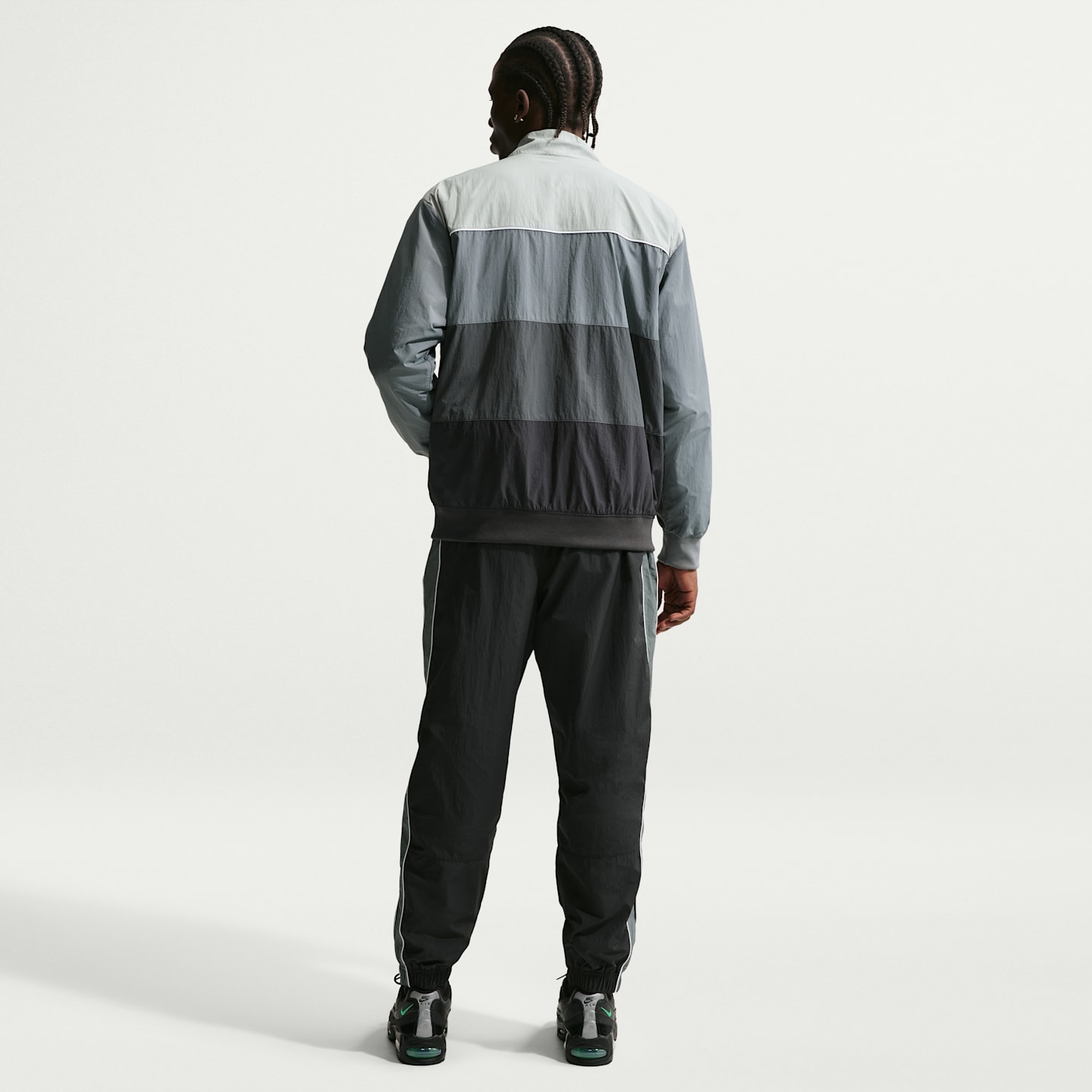 Мужские куртки Nike Sportswear Men's Woven Jacket — фото 5