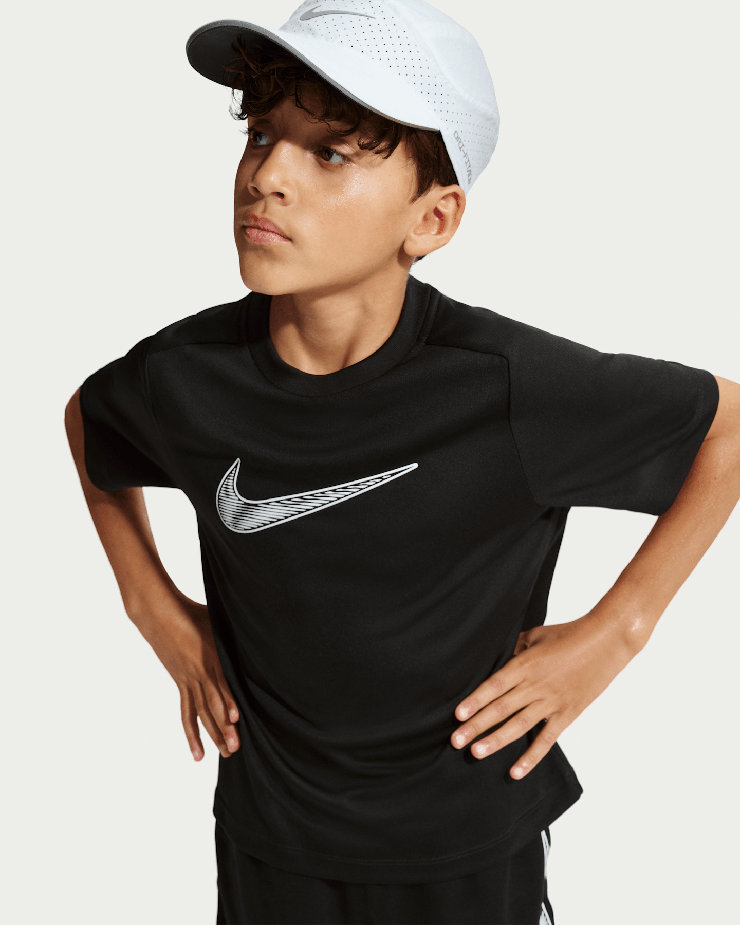 Детские топы Nike Multi Big Kids' (Boys') Dri-FIT Short-Sleeve Training Top — фото 6