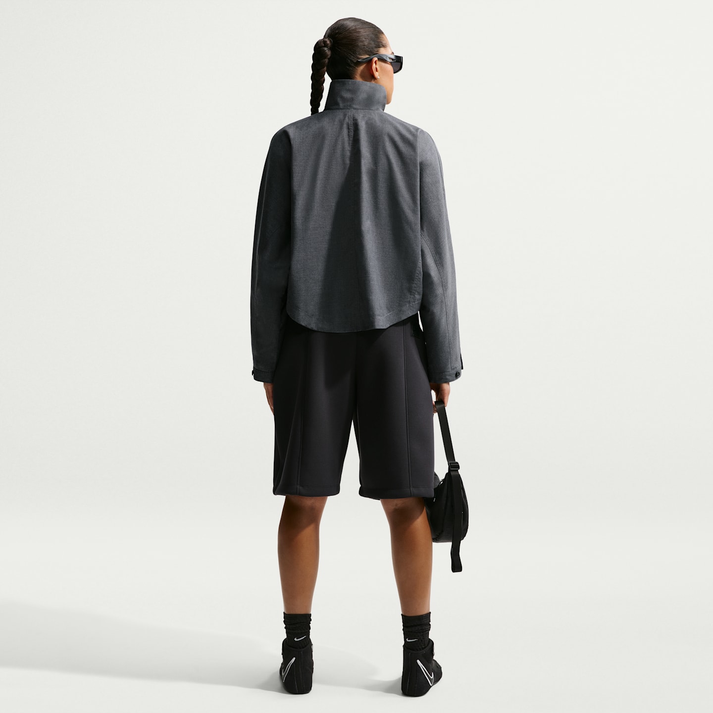 Женские куртки Nike Sportswear Women's Oversized Woven Jacket — фото 5