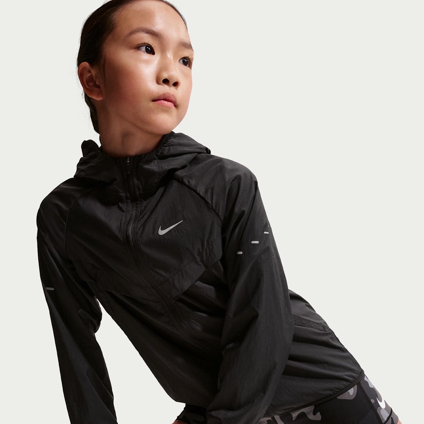 Детские куртки Nike Stride Kids' Repel UV Training Jacket — фото 2