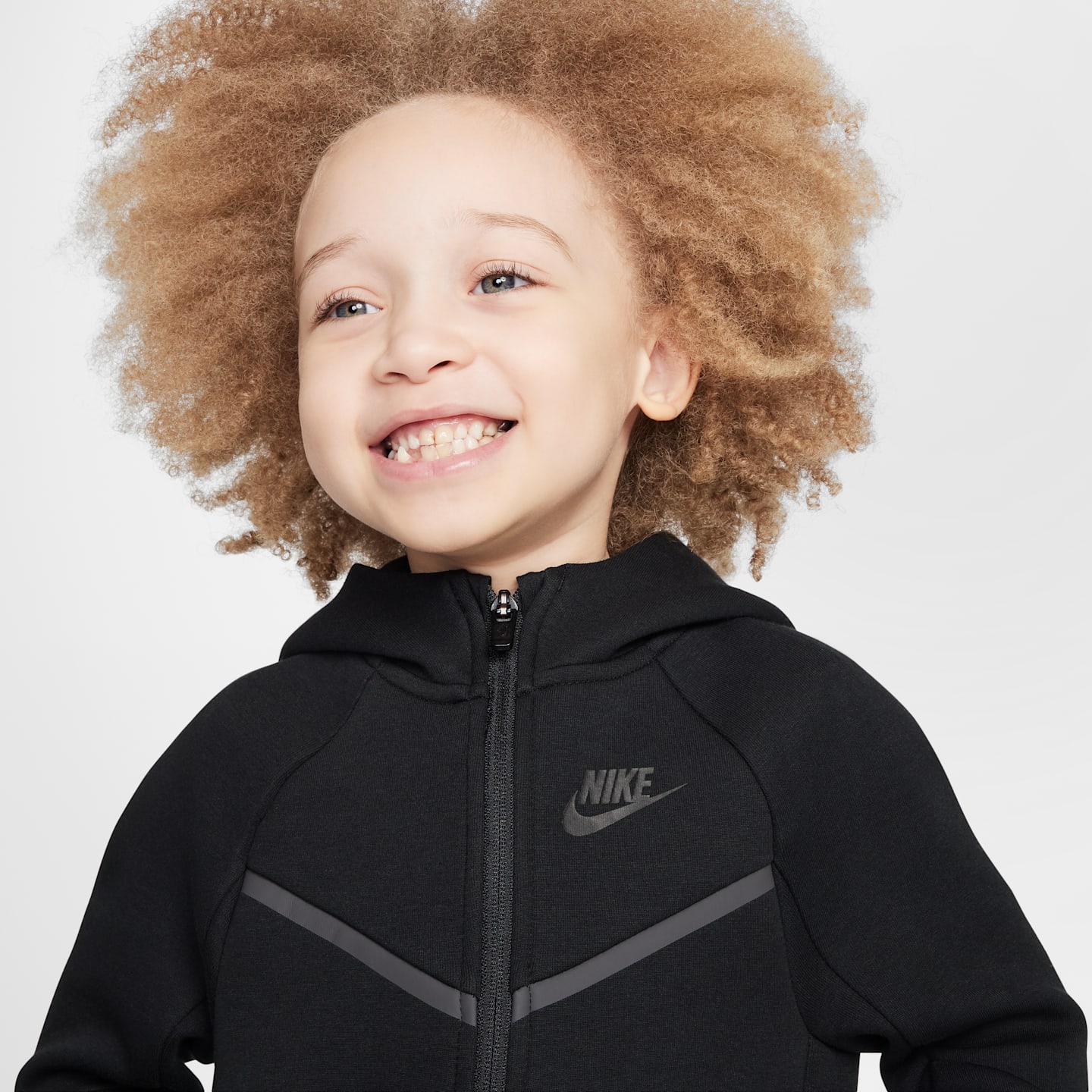 Детские кроссовки Nike Sportswear Little Kids' Tech Fleece 2-Piece Full-Zip Set — фото 3