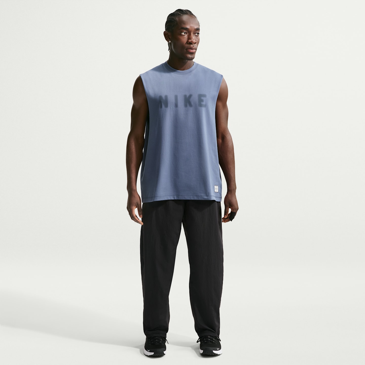 Мужские брюки Nike N.A.C. Men's Dri-FIT Woven Training Pants — фото 1
