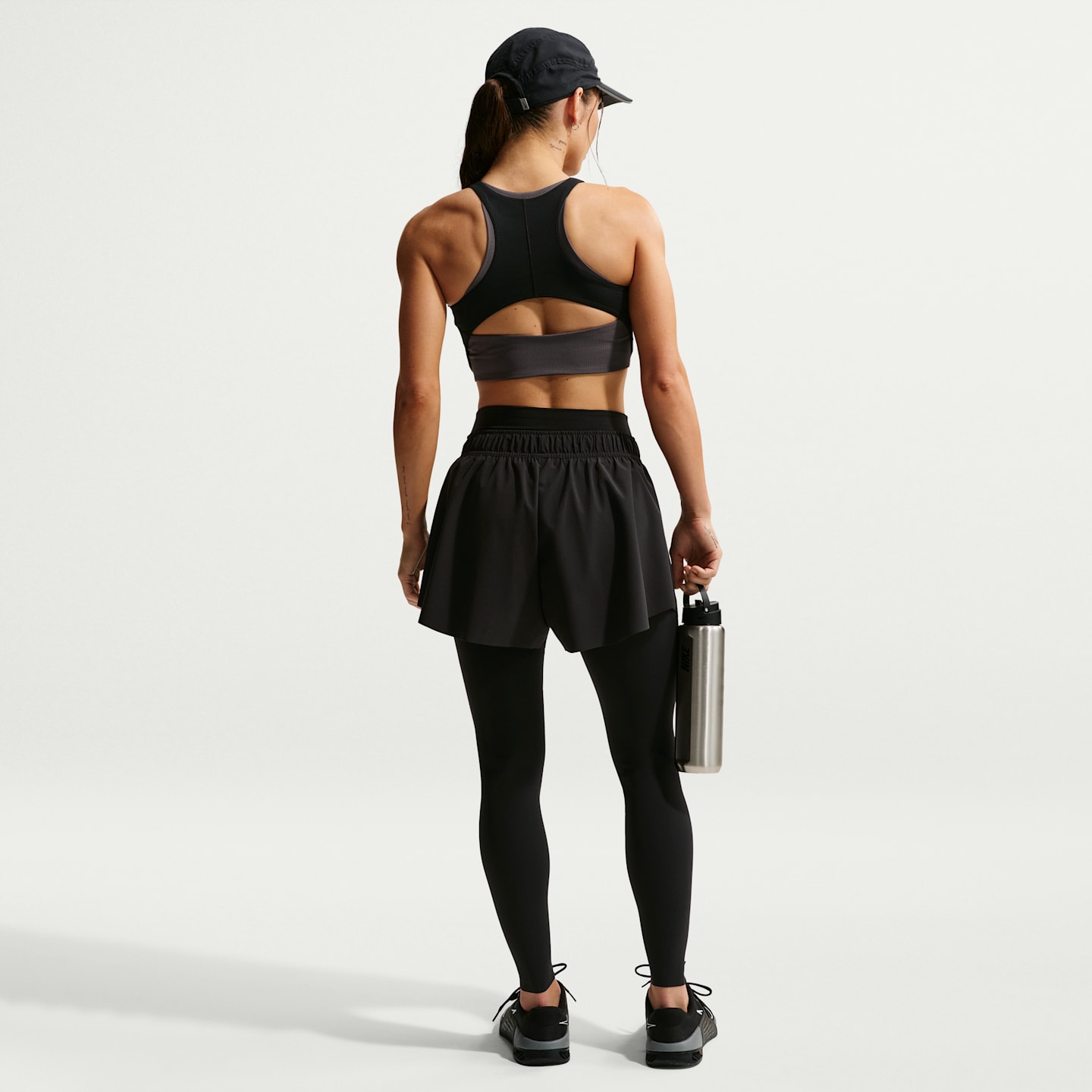 Спортивное бра One, уплотнённая чашка, средняя поддержка — Nike — фото 5