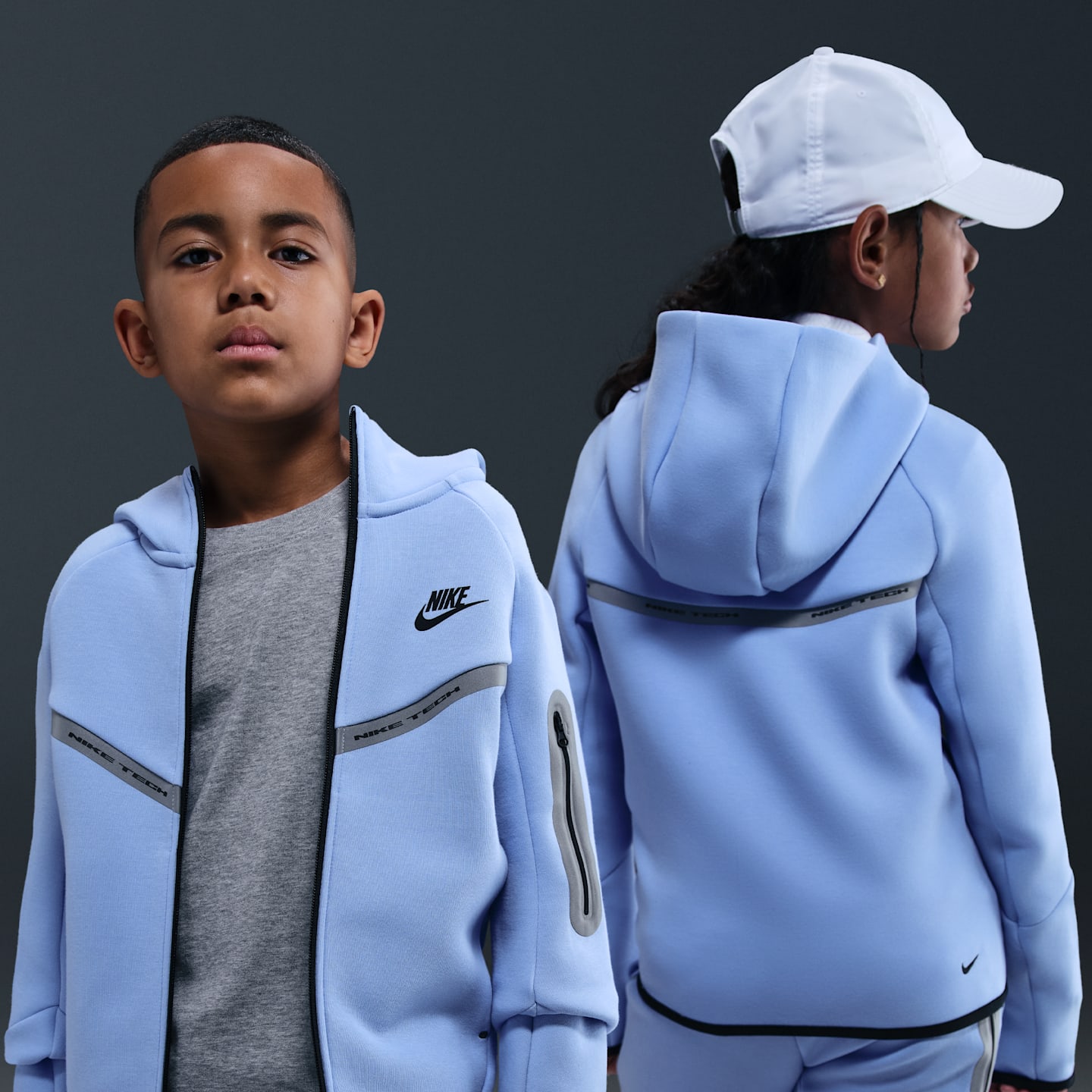 Детские худи Nike Sportswear Tech Fleece Big Kids' Full-Zip with Reflective Accents — фото 1