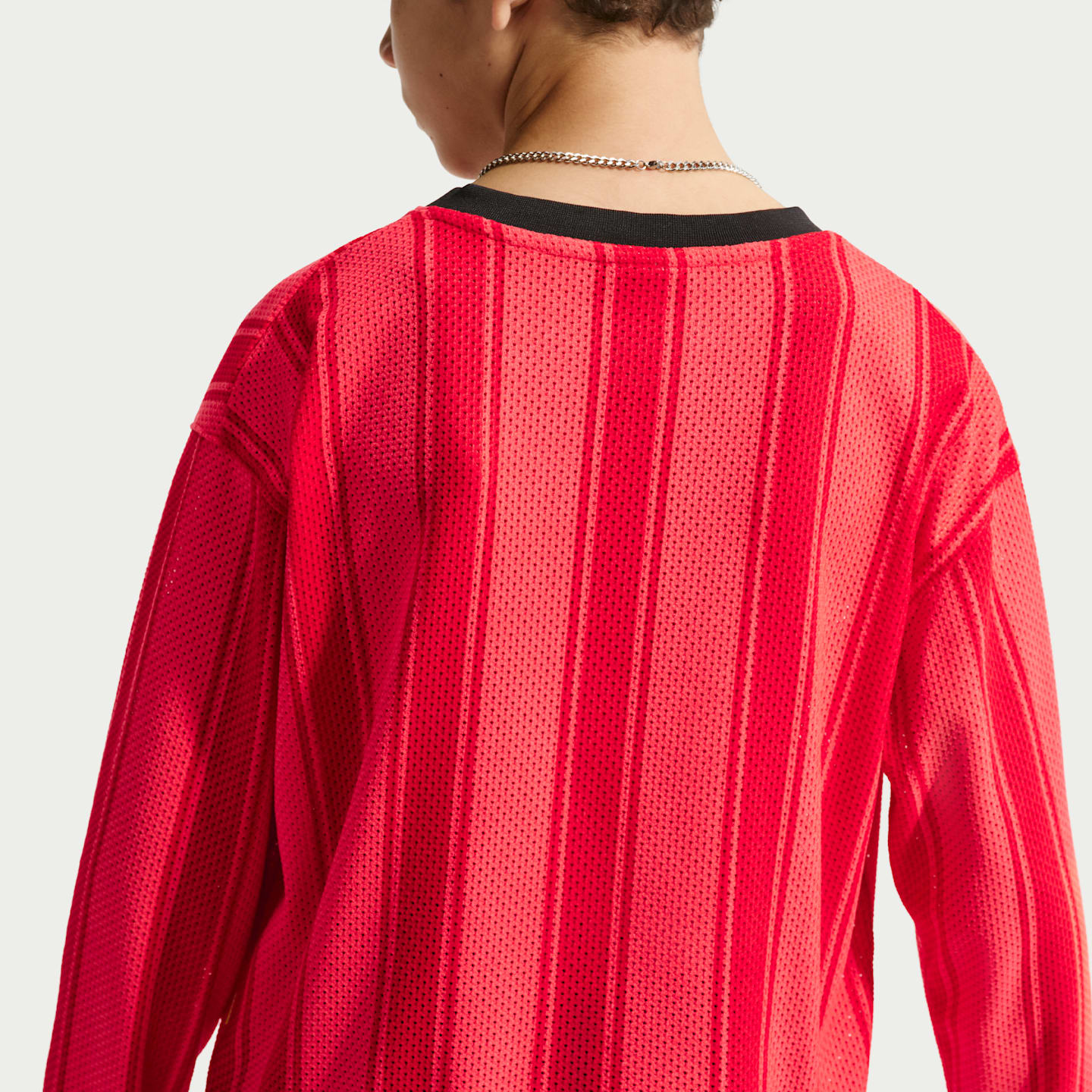 Детские топы Nike Sportswear Collection Big Kids' Long-Sleeve Mesh Jersey — фото 5