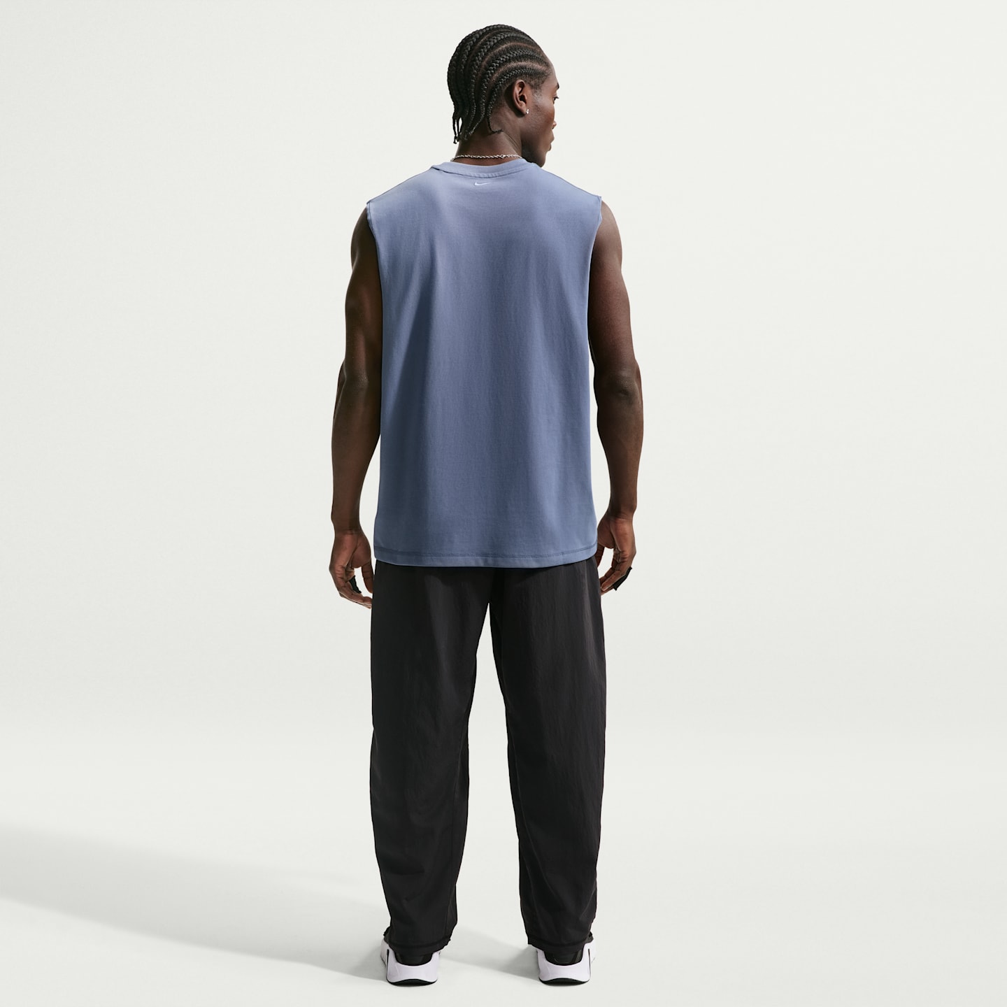 Мужские брюки Nike N.A.C. Men's Dri-FIT Woven Training Pants — фото 5