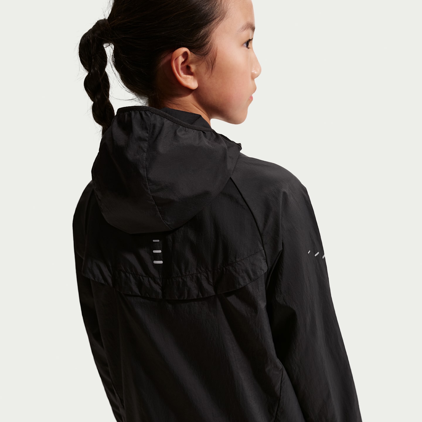 Детские куртки Nike Stride Kids' Repel UV Training Jacket — фото 4