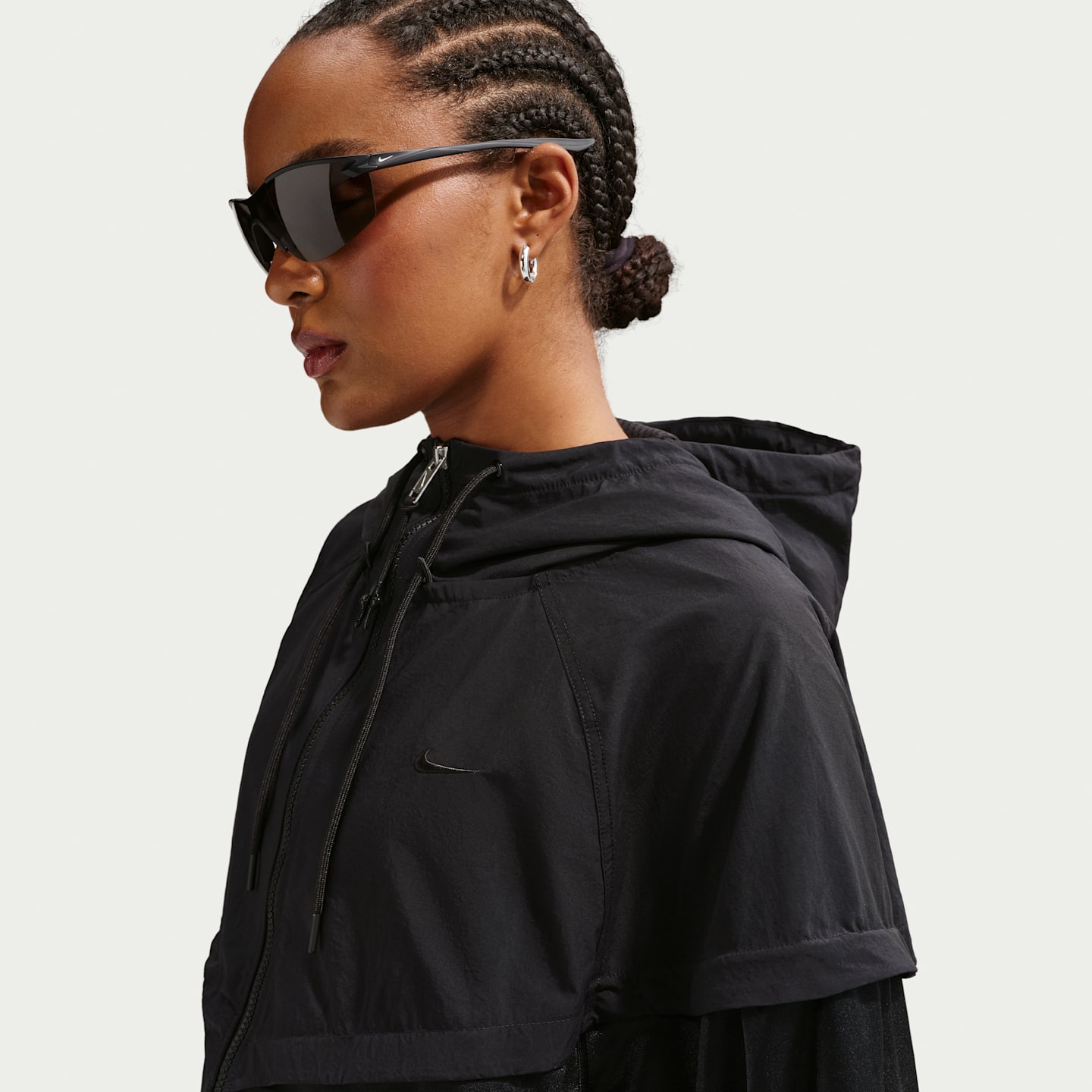 Женские куртки Nike Sportswear Women's Oversized Windrunner Jacket — фото 3