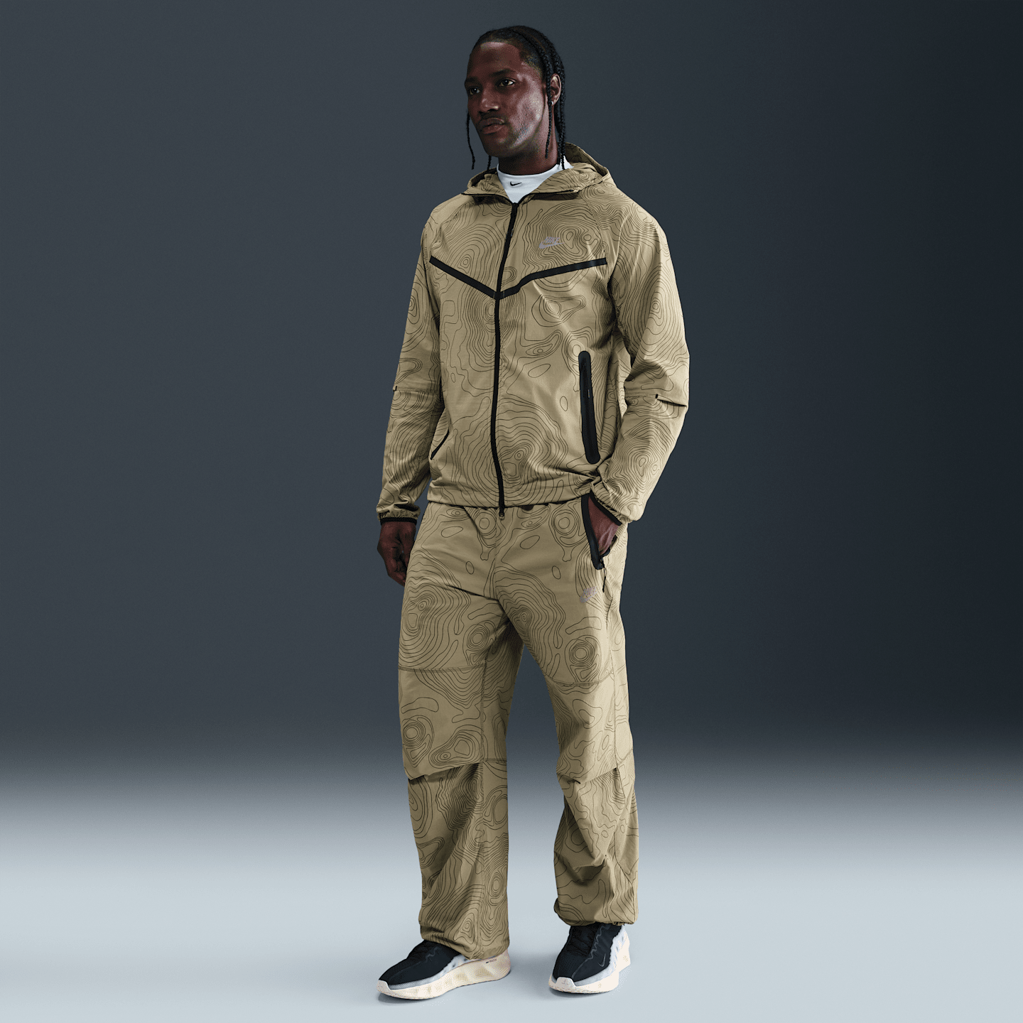 Мужские брюки Nike Tech Men's Open-Hem Woven Pants — фото 1