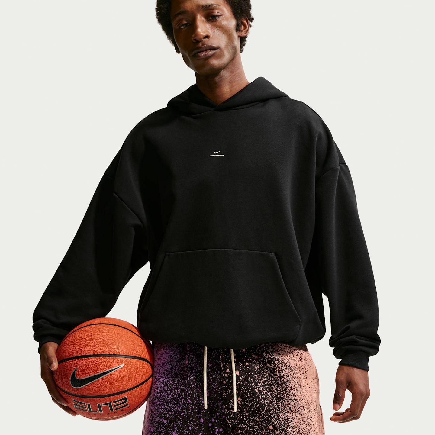 Мужские шорты Nike Standard Issue Men's Therma-FIT Fleece Basketball 5" Shorts — фото 4