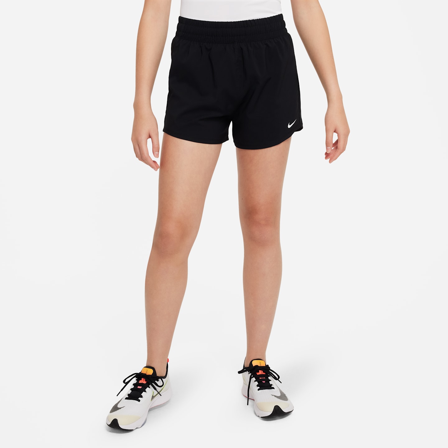 Детские шорты Nike One Big Kids' (Girls') Dri-FIT High-Waisted Woven Training Shorts — фото 1