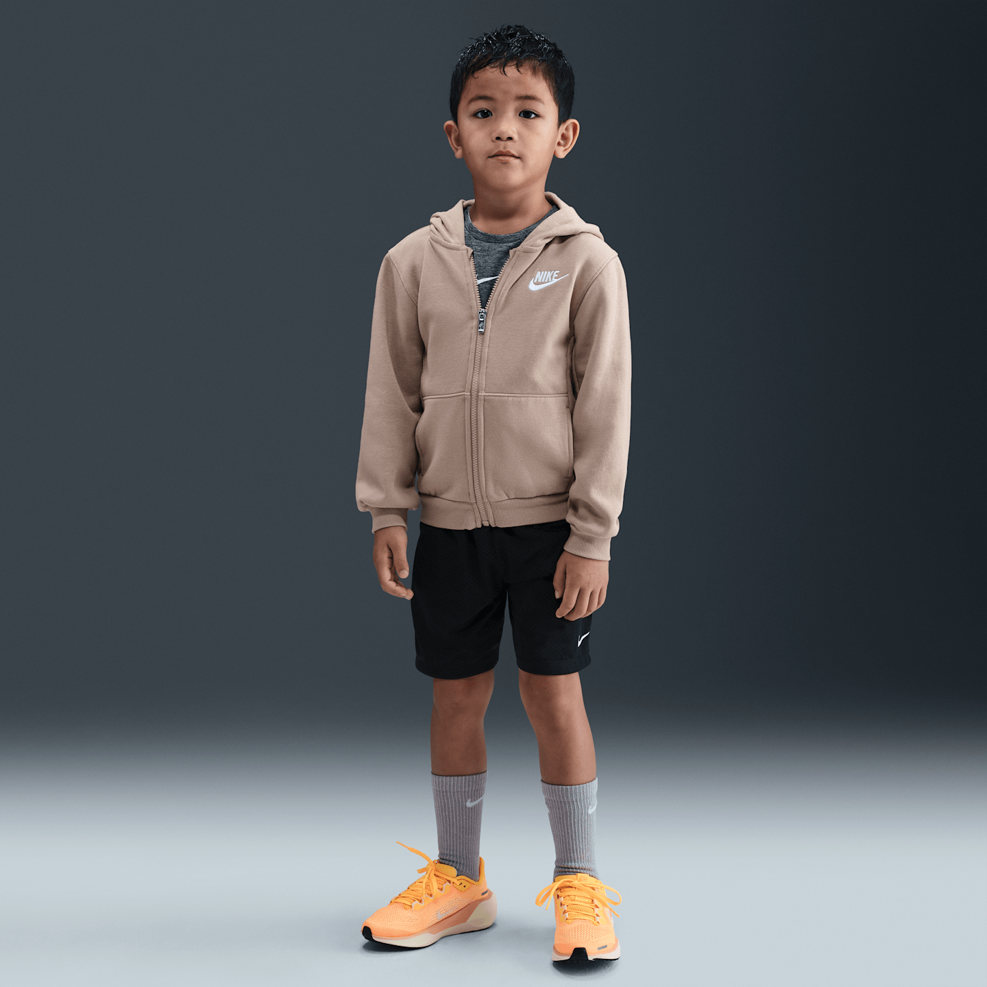 Детские футболки Nike Little Kids' Dri-FIT Legend T-Shirt — фото 1