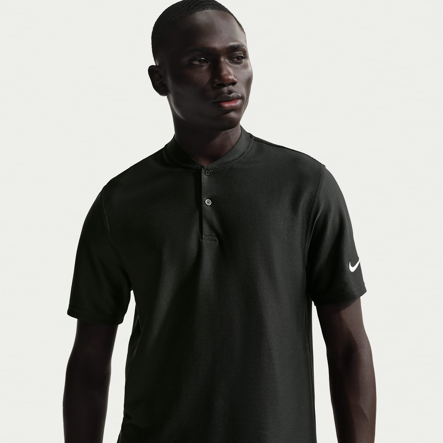 Мужские кроссовки Nike Velocity Men's Dri-FIT Blade Collar Golf Polo — фото 1