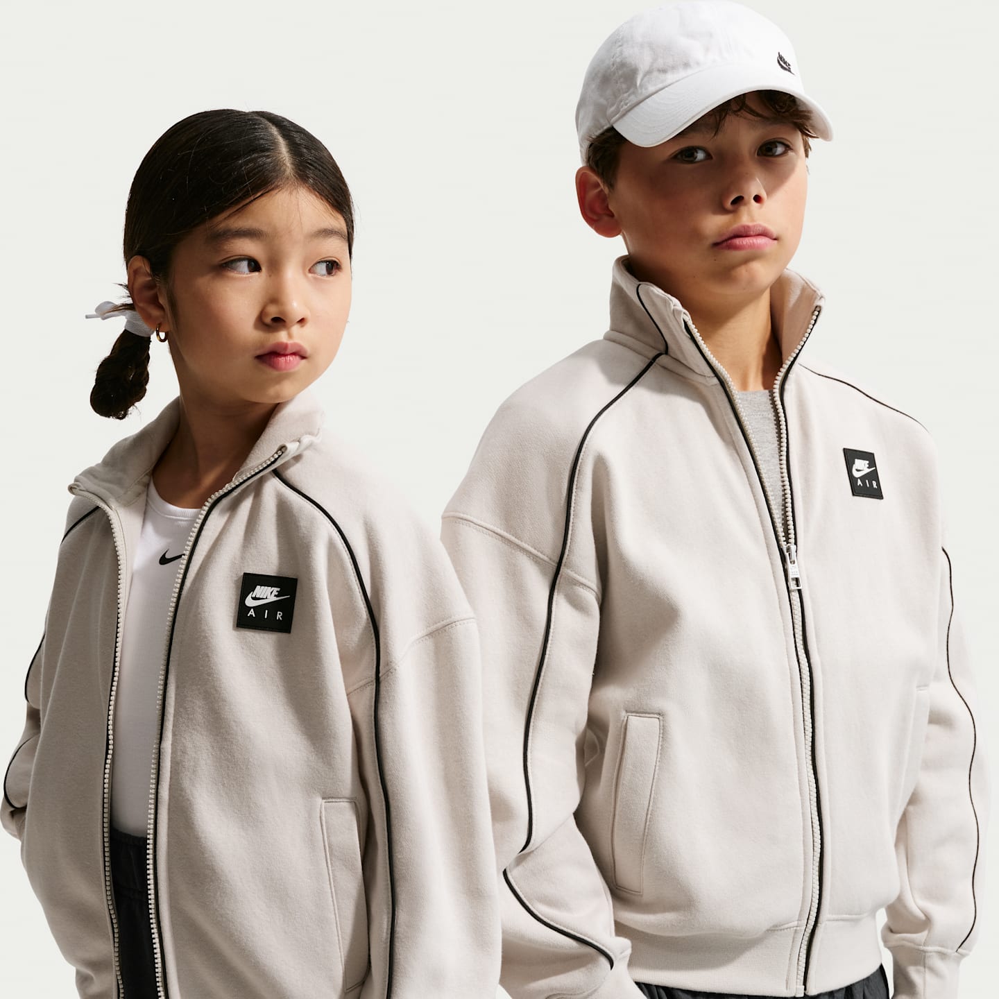 Детские куртки Nike Air Big Kids' Fleece Track Jacket — фото 1