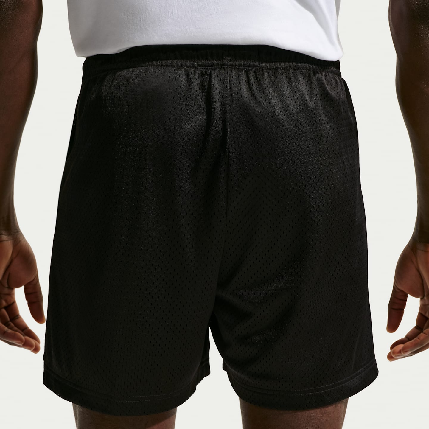 Мужские шорты Nike Standard Issue Men's 5" Practice Mesh Basketball Shorts — фото 3