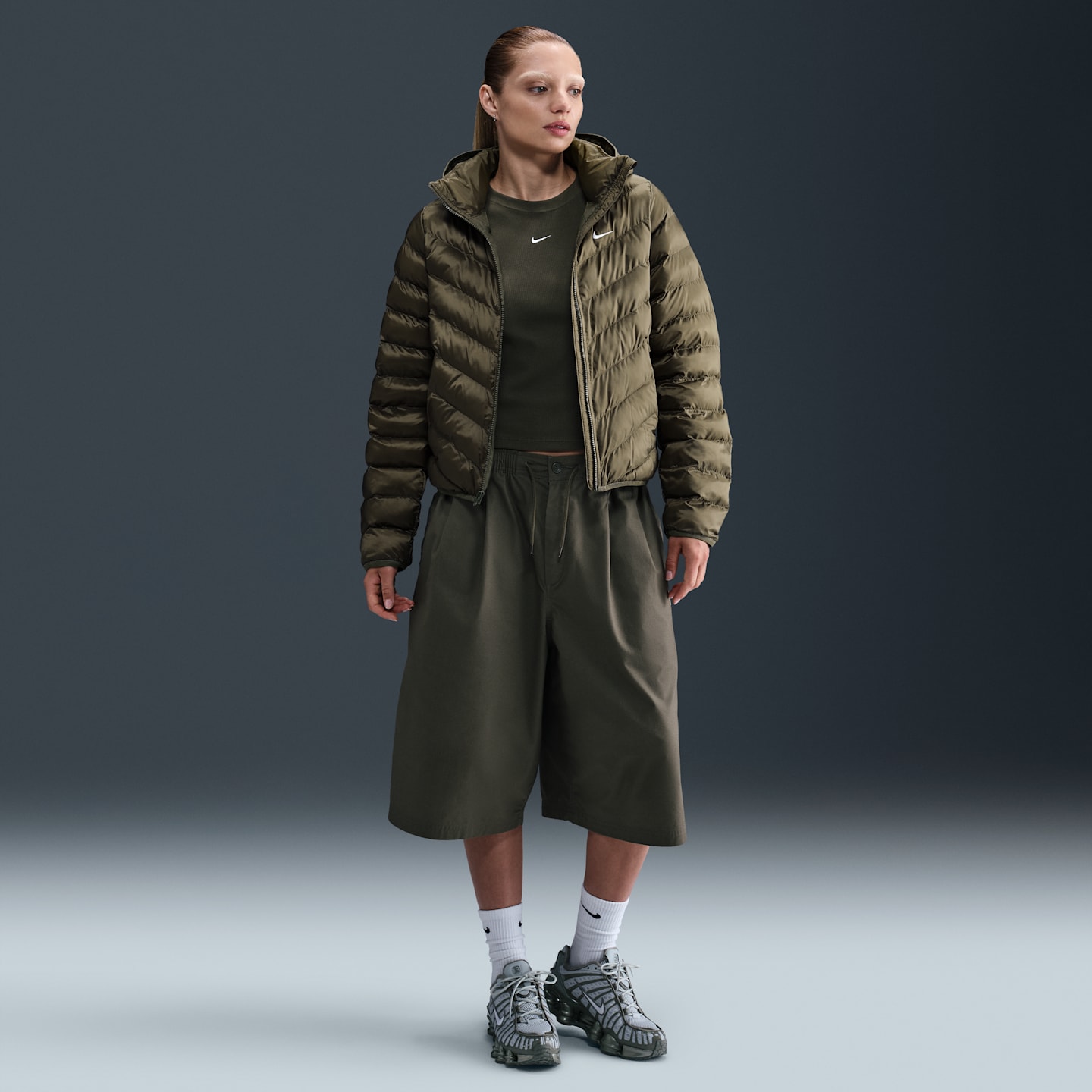 Женские кроссовки Nike Sportswear Windpuffer Women's Therma-FIT Hooded Puffer — фото 4