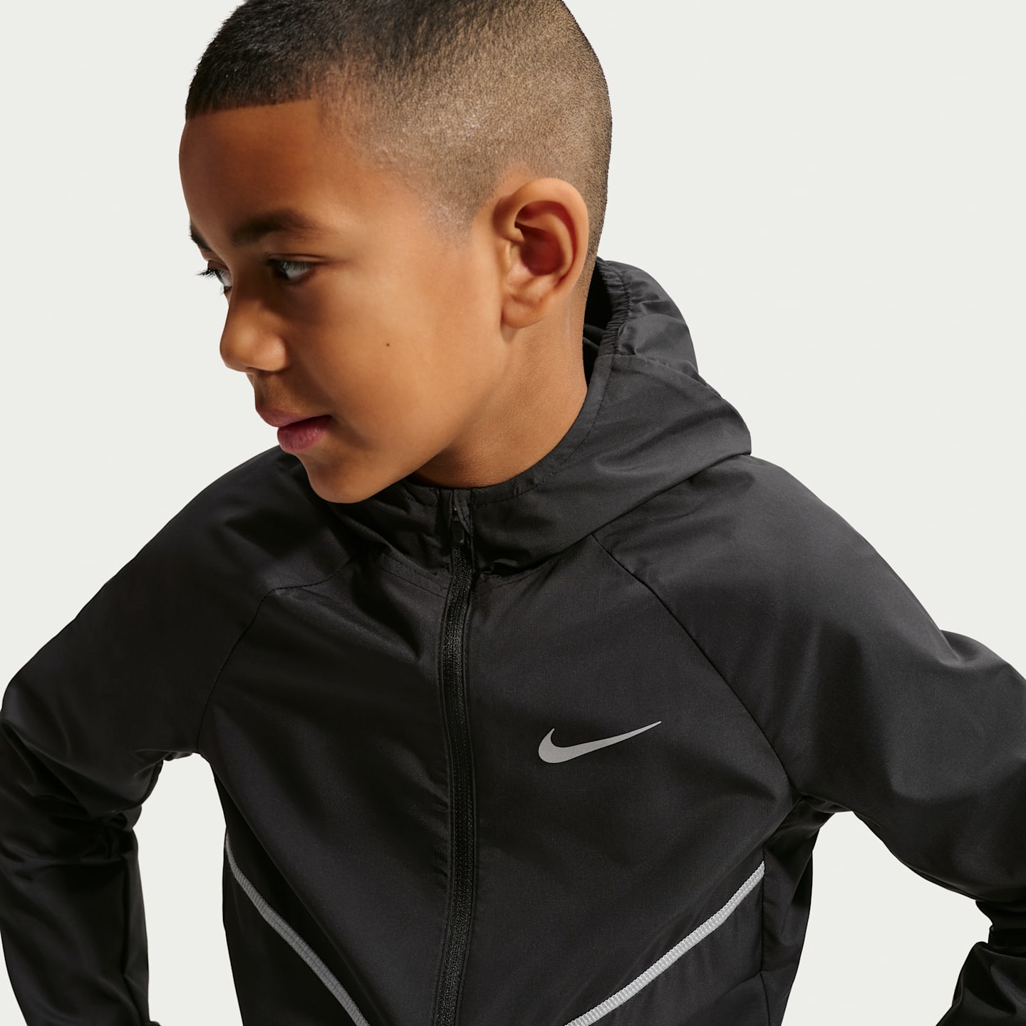 Детские куртки Nike Miler Kids' Repel UV Training Jacket — фото 3