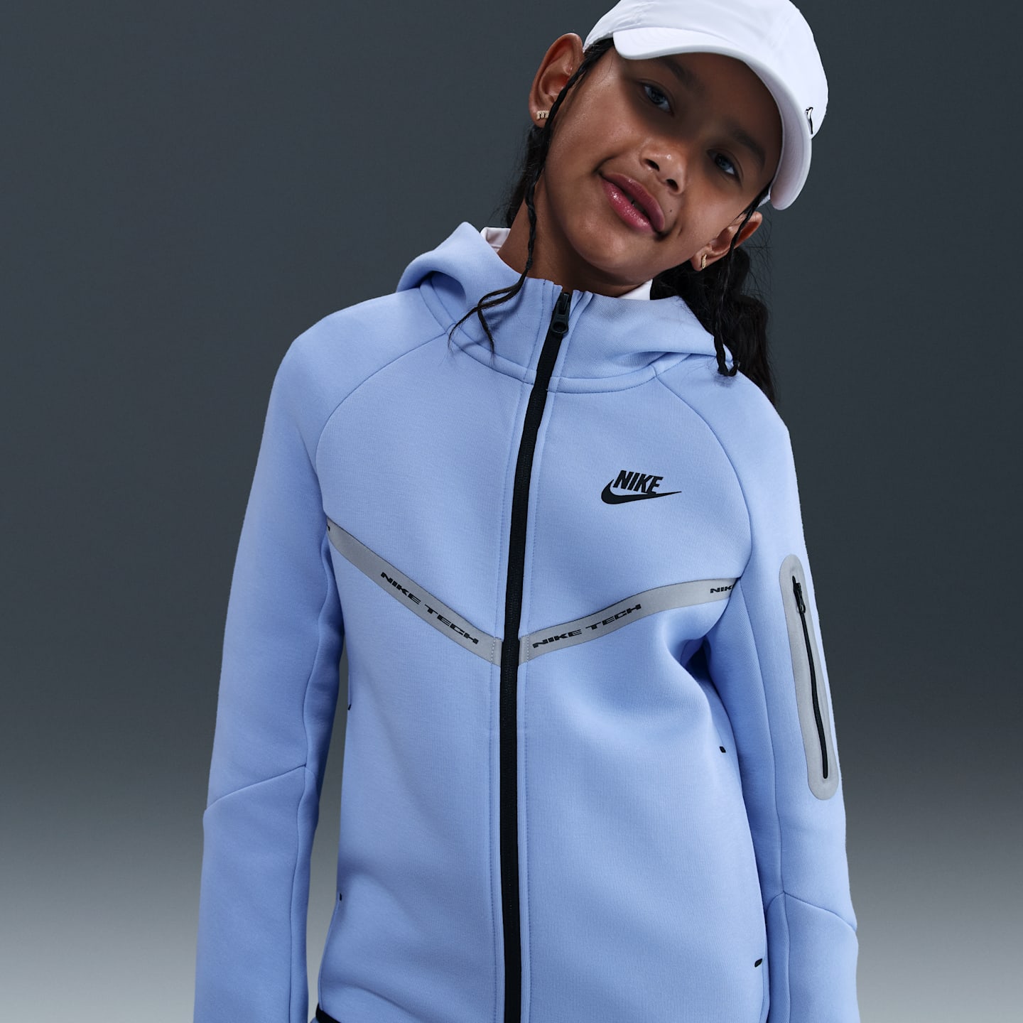 Детские худи Nike Sportswear Tech Fleece Big Kids' Full-Zip with Reflective Accents — фото 2