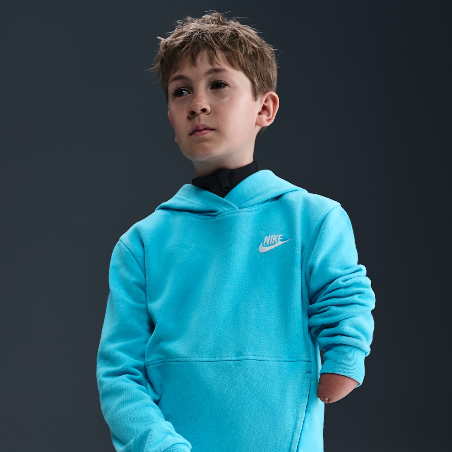 Детские худи Nike Sportswear Big Kids' Pullover — фото 3