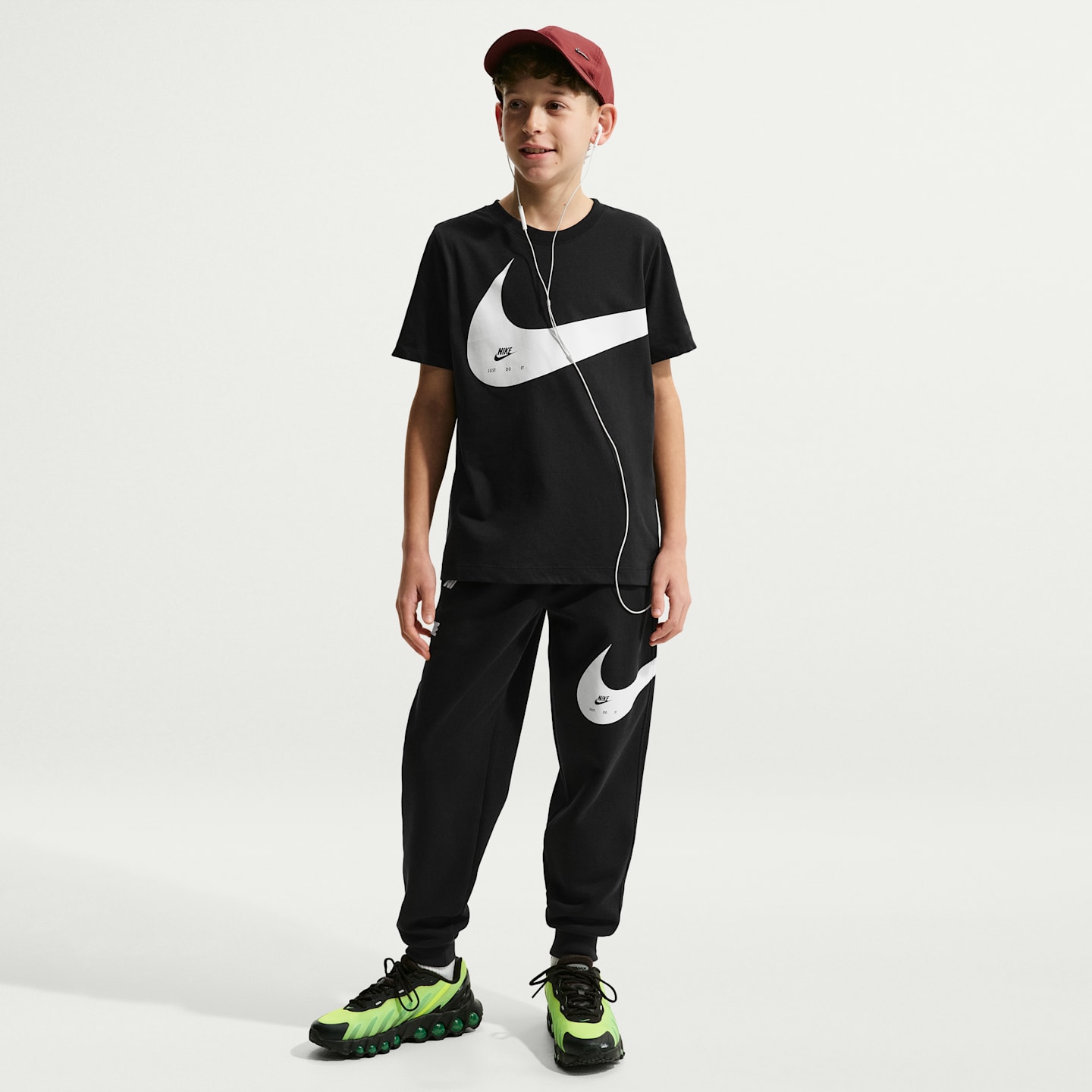 Детские футболки Nike Sportswear Club Big Kids' T-Shirt — фото 4
